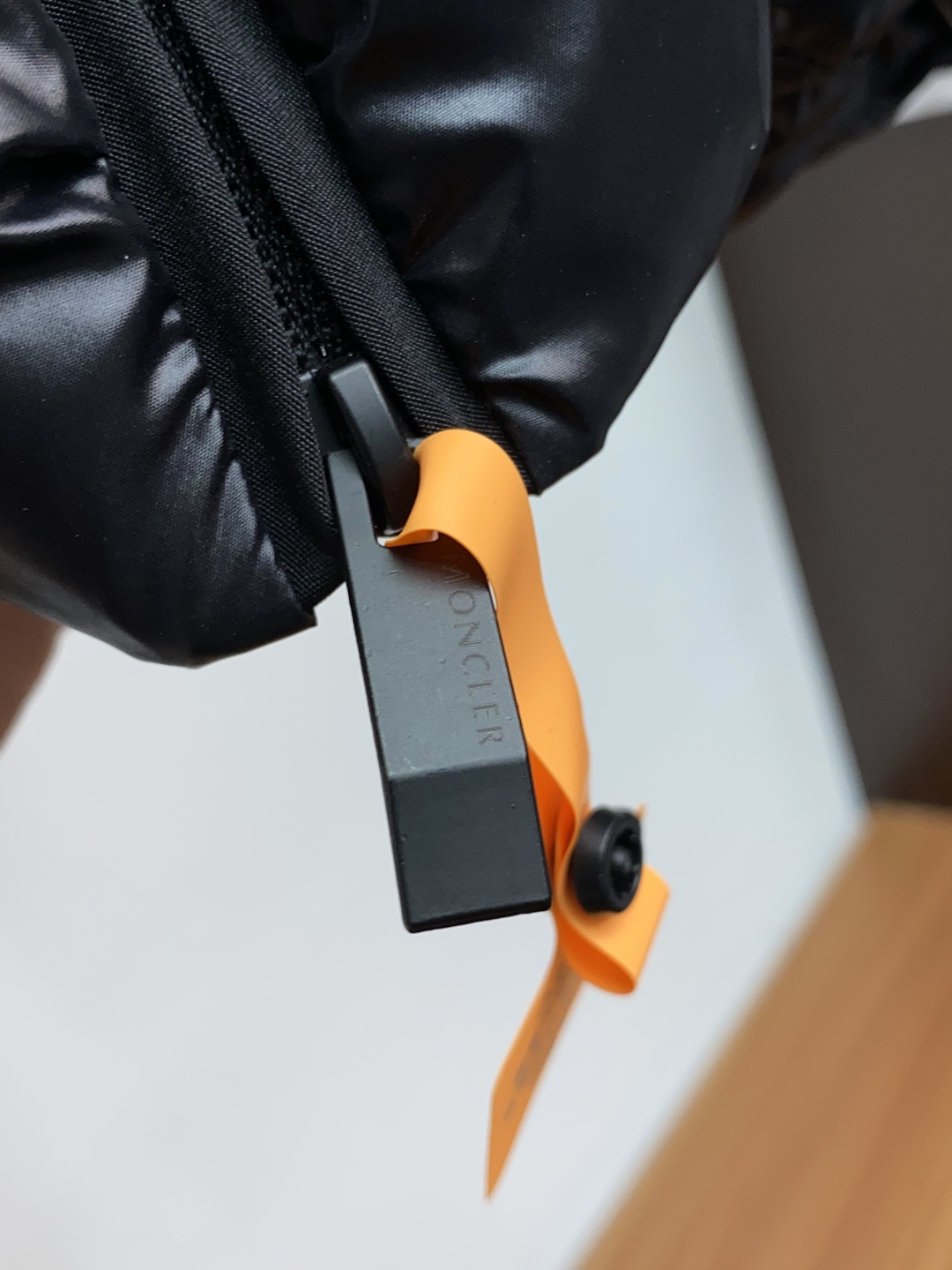 女款 蒙口 秋冬新款拼接羽绒马甲 原版1:1订制五金配件全进口原版定制 欢迎专柜对比 绝对的高品质 采用