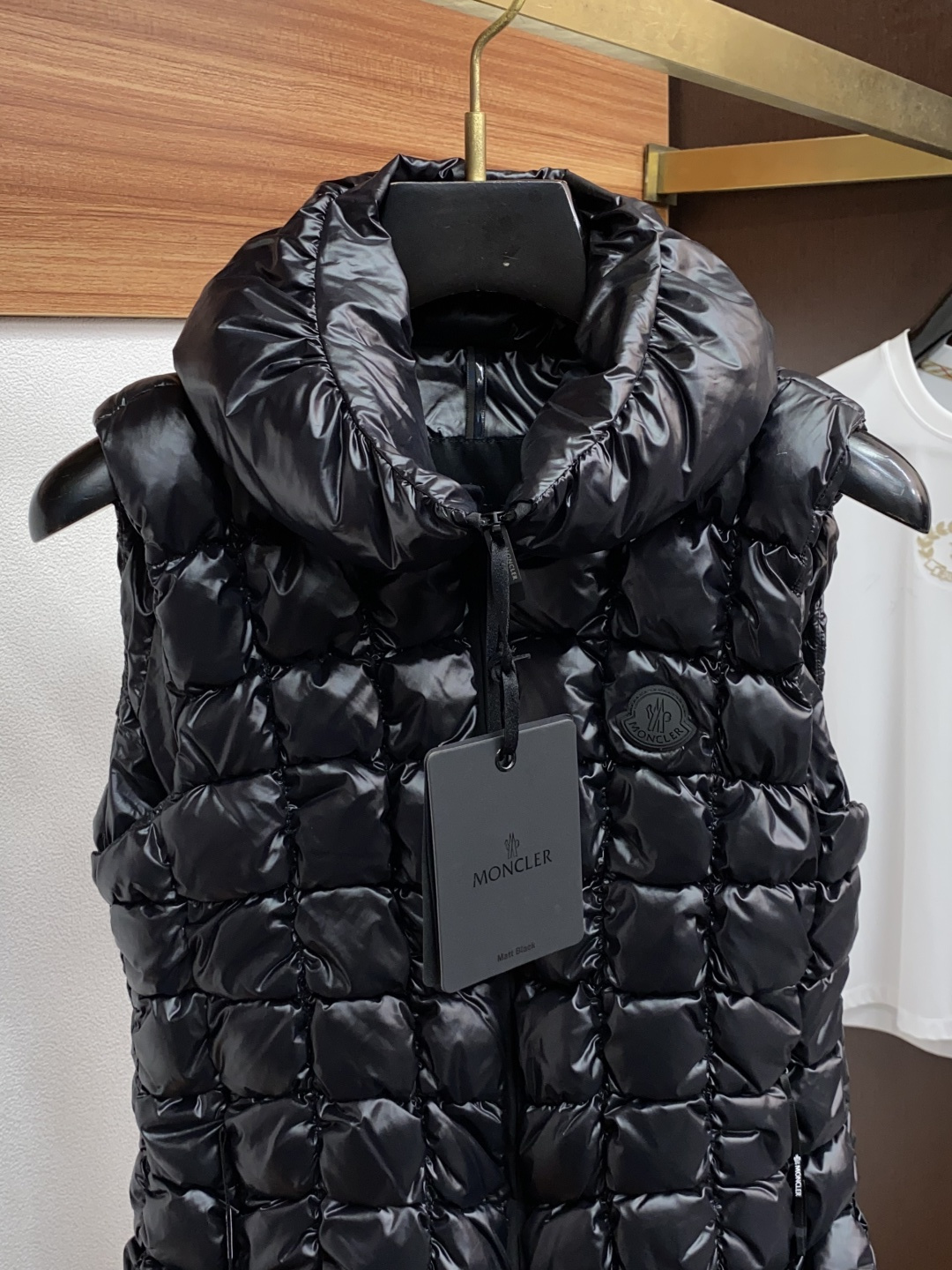 女款 蒙口 秋冬新款拼接羽绒马甲 原版1:1订制五金配件全进口原版定制 欢迎专柜对比 绝对的高品质 采用