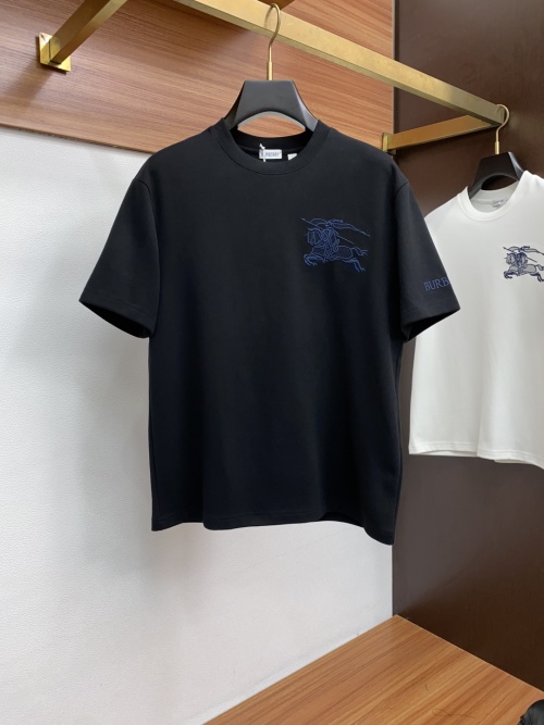 Burberry Men's Black Cotton T-Shirt with Equestrian Knight Design 1 Burberry Men's Black Cotton T-Shirt with Equestrian Knight Design
