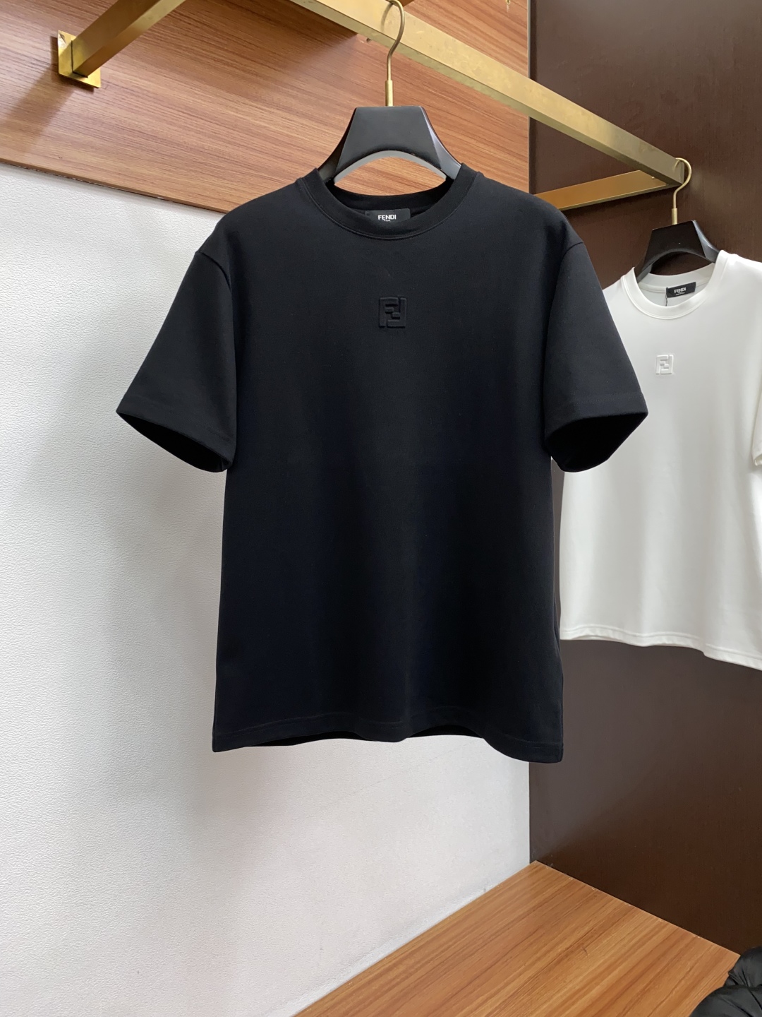 T-shirt Fendi Automne 2025 en Coton Double Face avec Logo Brodé pour Homme
