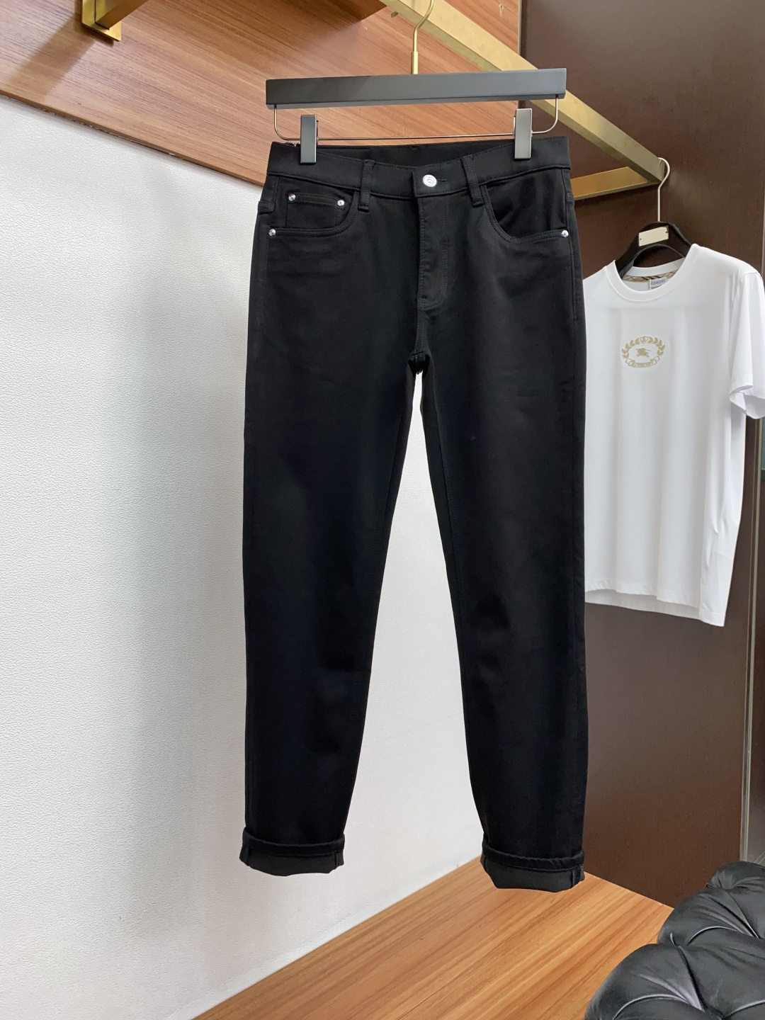 巴宝莉 2025SS秋冬 新品 原单男士羊毛牛仔裤纯血统品 每季必出的类型，松紧腰围上身极为舒适 无需质