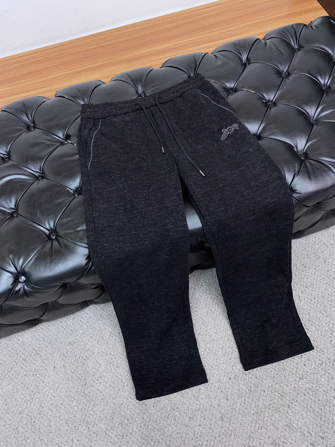 迪奥 2025SS早秋冬新品 加厚羊毛面料男士运动户外休闲裤 每季必出的类型，无需质疑的热卖王牌单品，亚