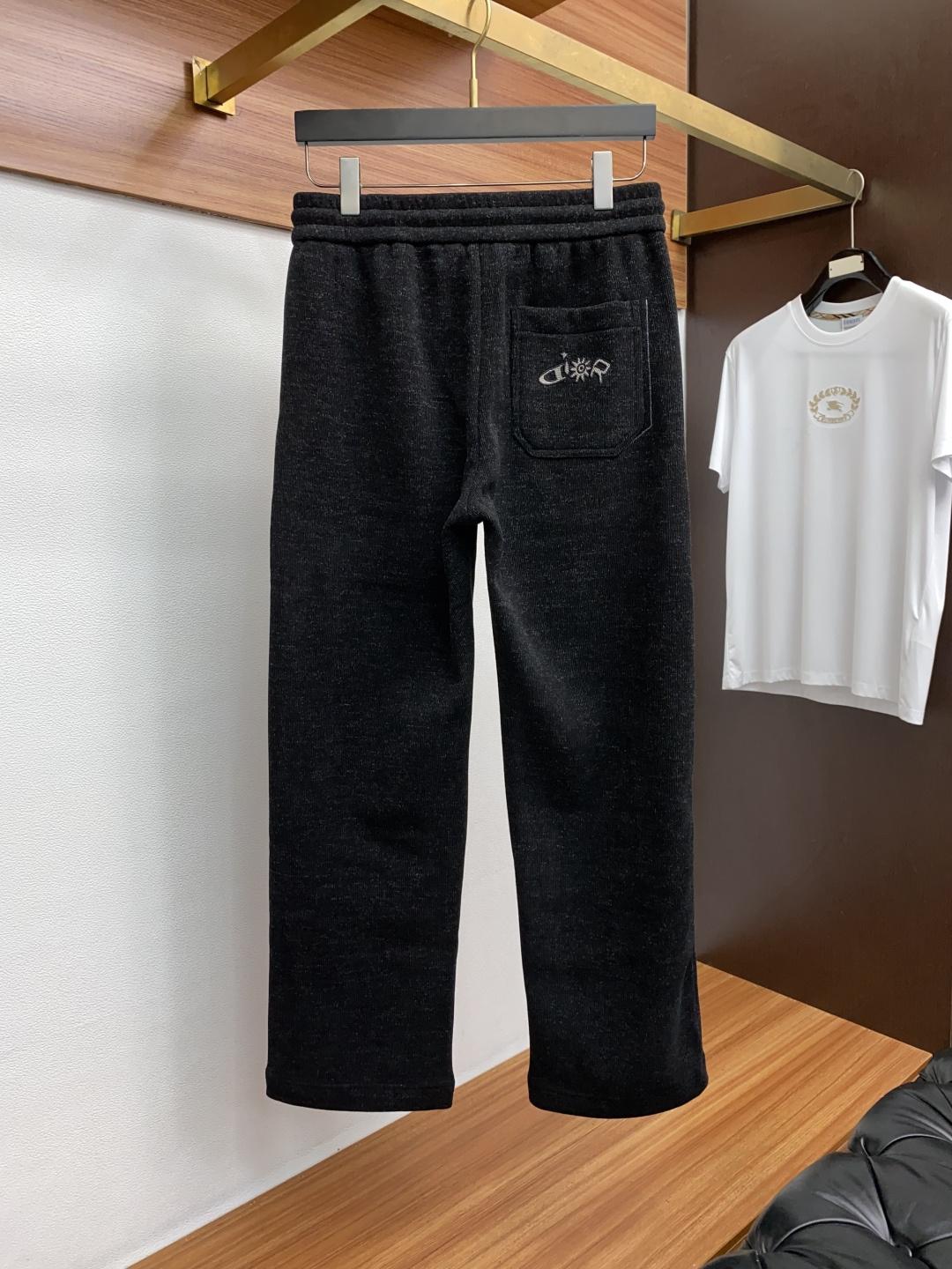 迪奥 2025SS早秋冬新品 加厚羊毛面料男士运动户外休闲裤 每季必出的类型，无需质疑的热卖王牌单品，亚