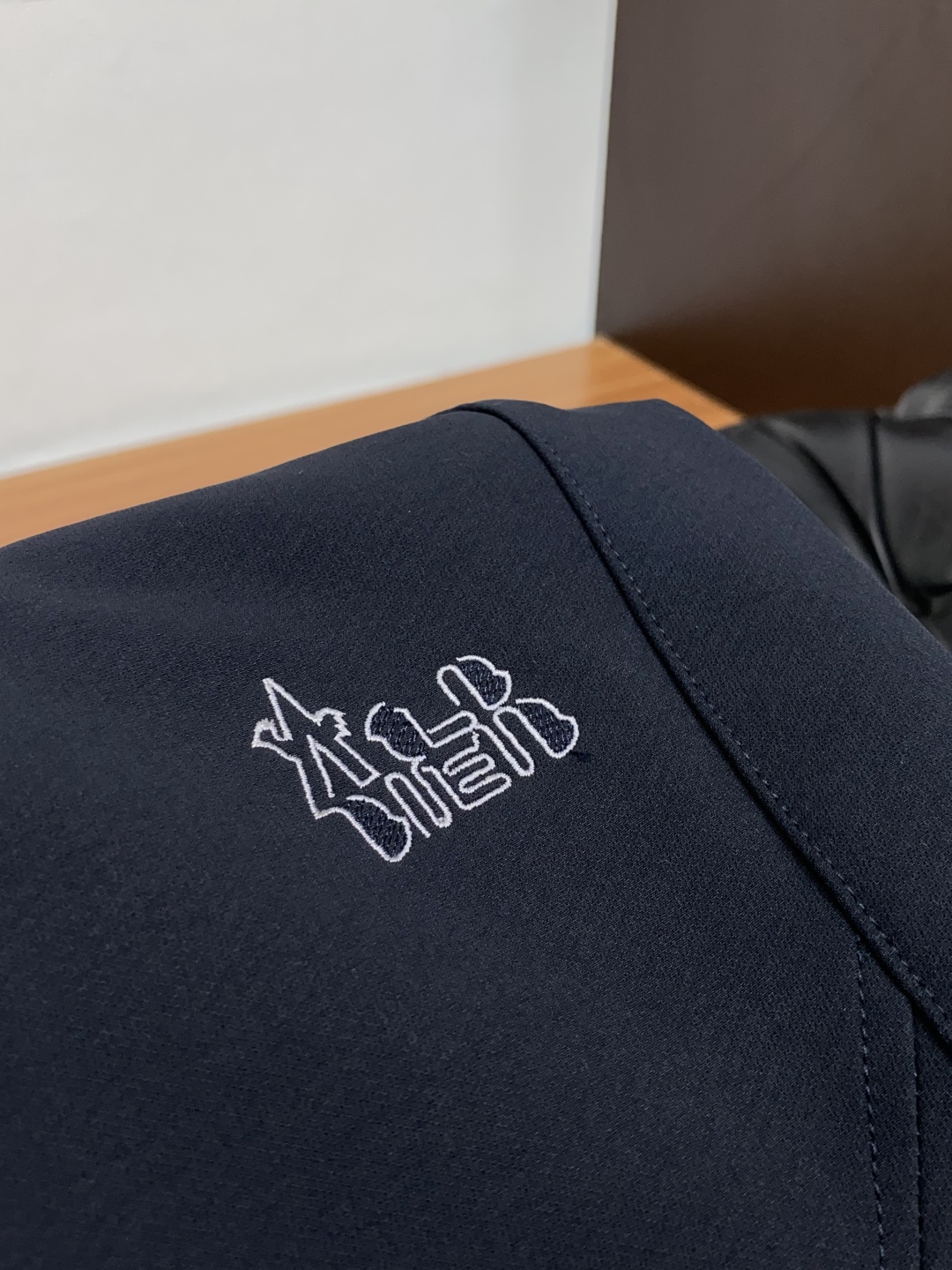 蒙口 2025SS早秋冬新品 加厚面料男士运动户外休闲裤 每季必出的类型，无需质疑的热卖王牌单品，亚黑符