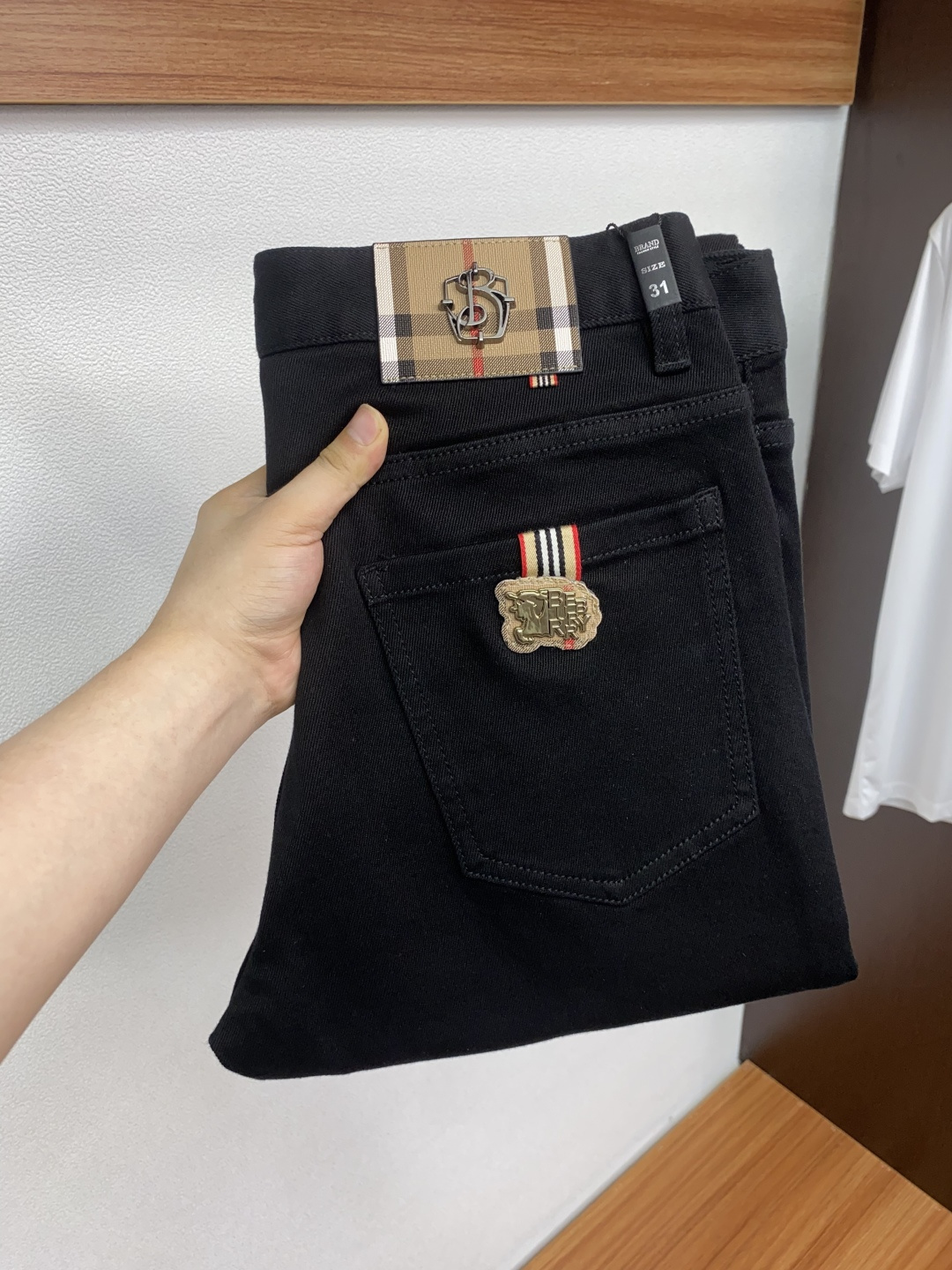 范思哲 25ss秋冬 新款 男士小直筒原单 牛仔裤 秋冬新款超柔软，弹力面料，复杂的手工艺叠加，任何一个