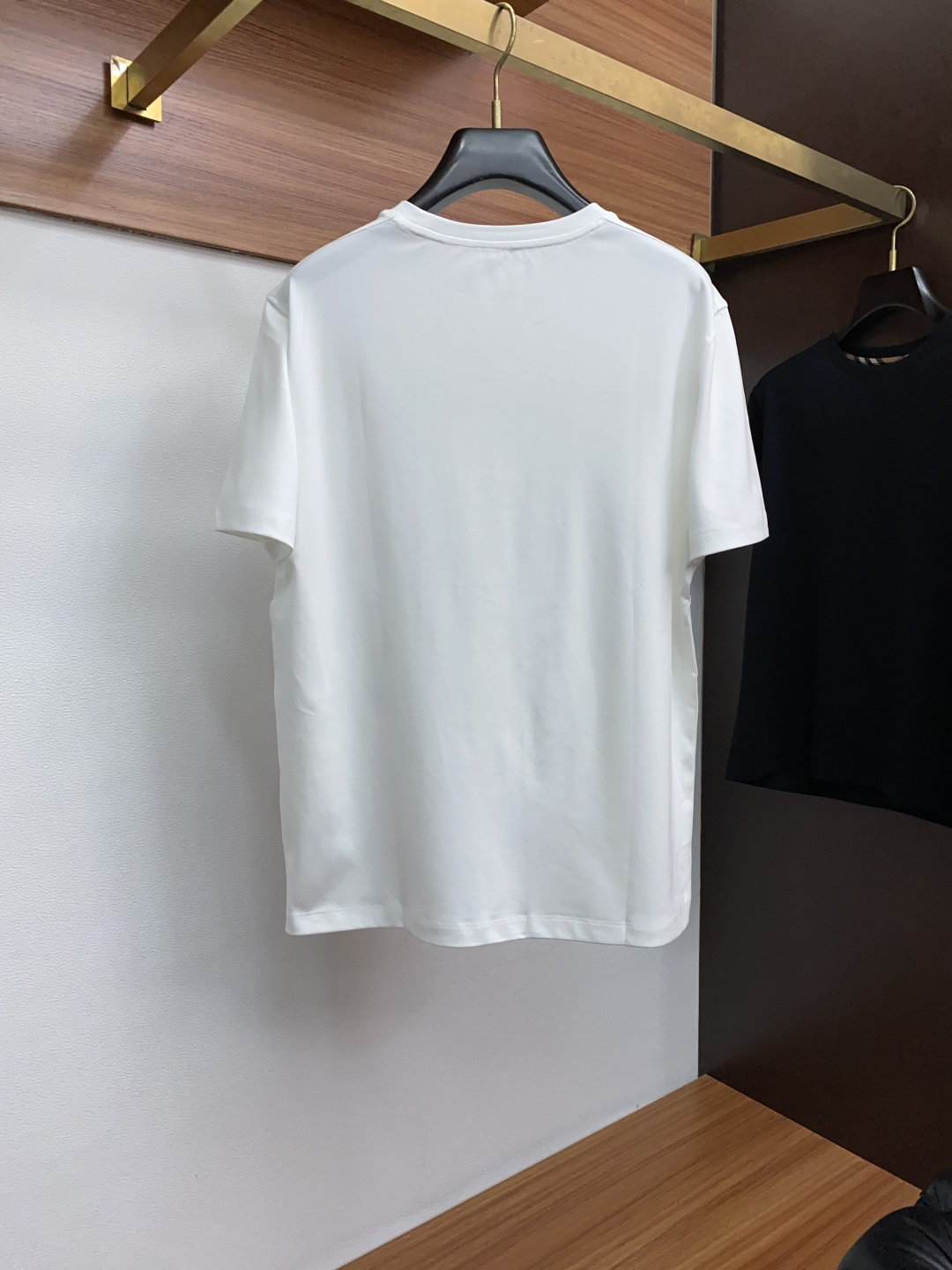 Burberry Men's White Short Sleeve T-Shirt with Logo Detail - Modern Fit 10 cmp i1757945097706 5307 0 8