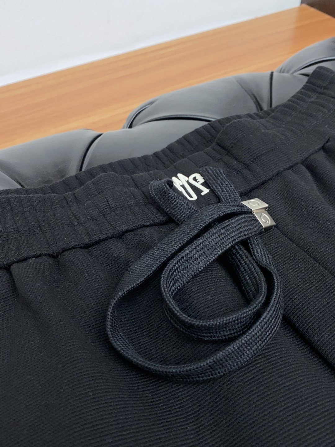 蒙口 2025SS早秋冬新品 加厚面料男士商务运动休闲裤 每季必出的类型，无需质疑的热卖王牌单品，亚黑符
