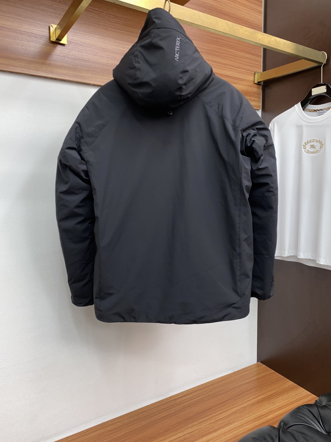始祖鸟 2025秋冬新款🆕羽绒服 原版1:1订制五金配件全进口原版定制 欢迎专柜对比 绝对的高品质 采用