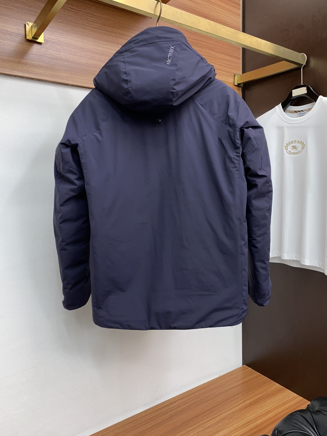 始祖鸟 2025秋冬新款🆕羽绒服 原版1:1订制五金配件全进口原版定制 欢迎专柜对比 绝对的高品质 采用