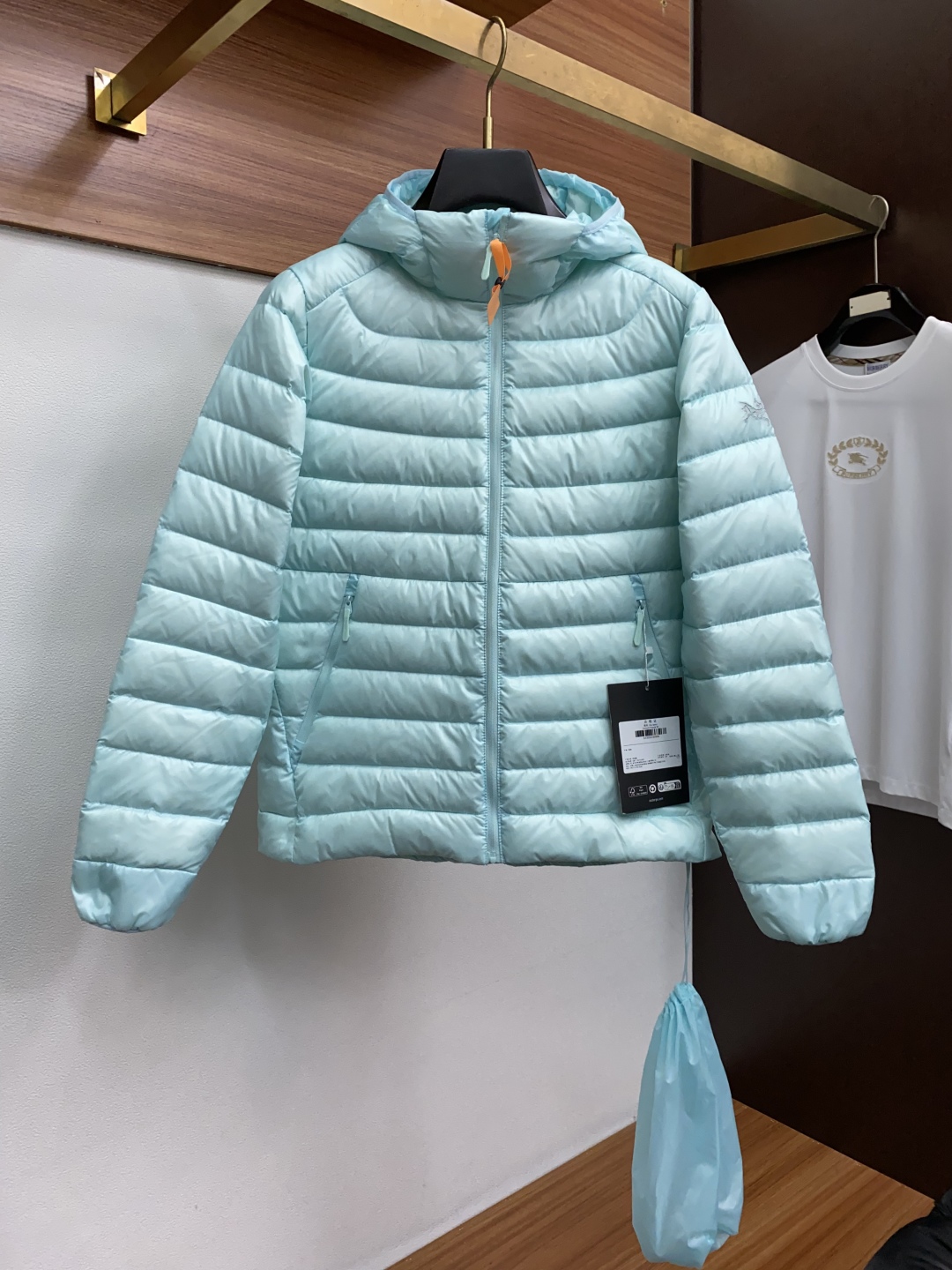 始祖鸟 2025秋冬新款🆕羽绒服 原版1:1订制五金配件全进口原版定制 欢迎专柜对比 绝对的高品质 采用