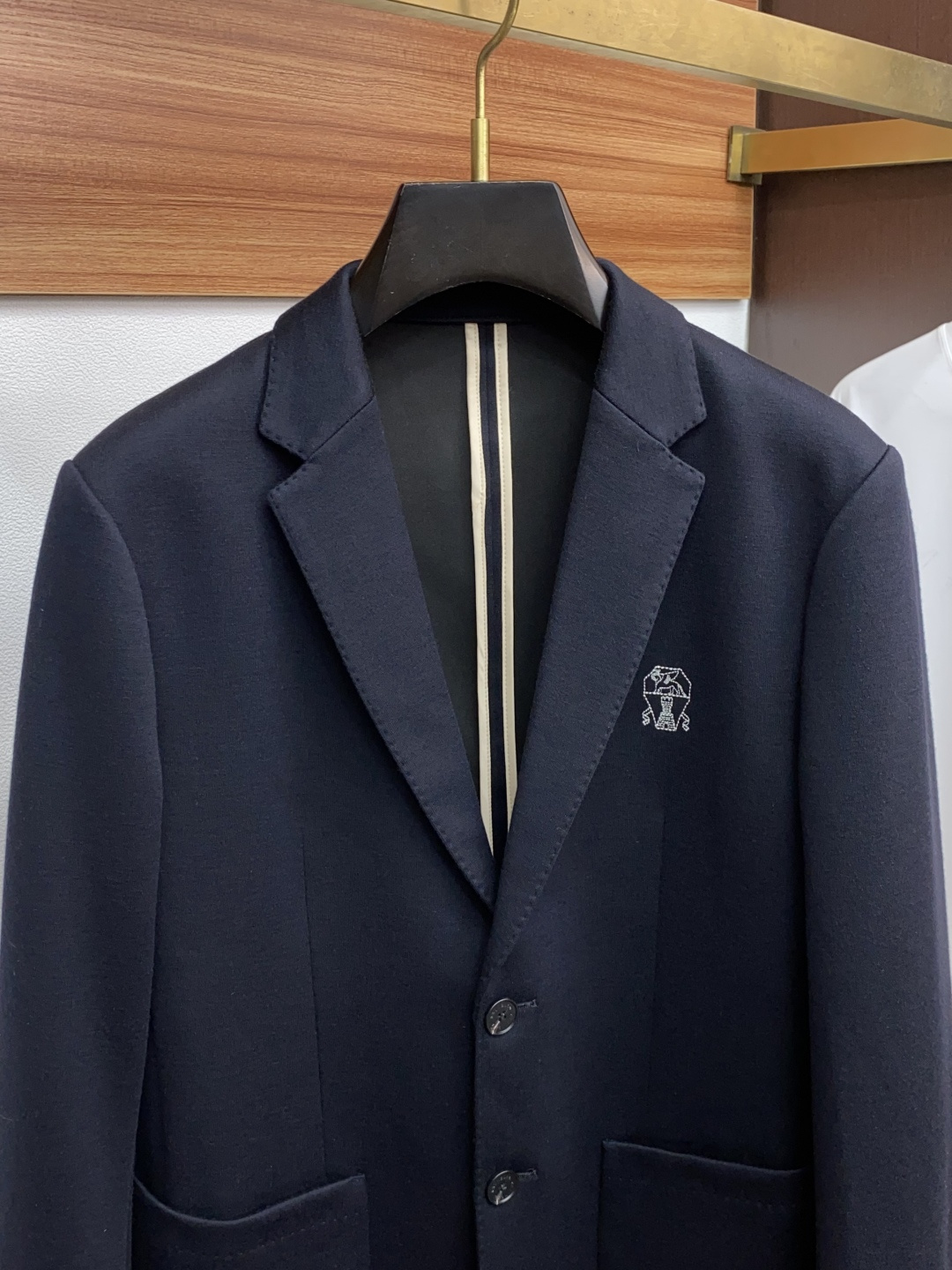 Brunello Cucinelli Men's Navy Wool Blazer - Modern Fit & Luxurious Style 3 cmp i1758026417114 403 0 1