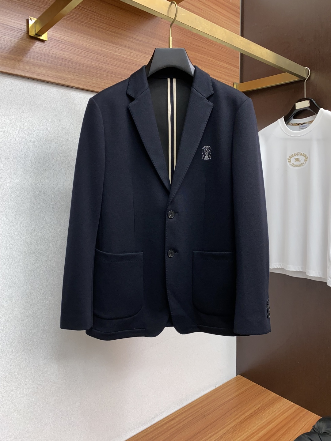 Brunello Cucinelli Men's Navy Wool Blazer - Modern Fit & Luxurious Style