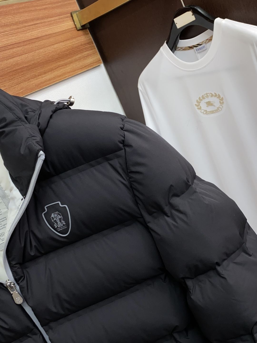🌾 2025年秋冬新款羽绒服马甲 官网 高端原厂代工出品，官方经典王牌单品！最新羽绒服 夹克外套 多明星
