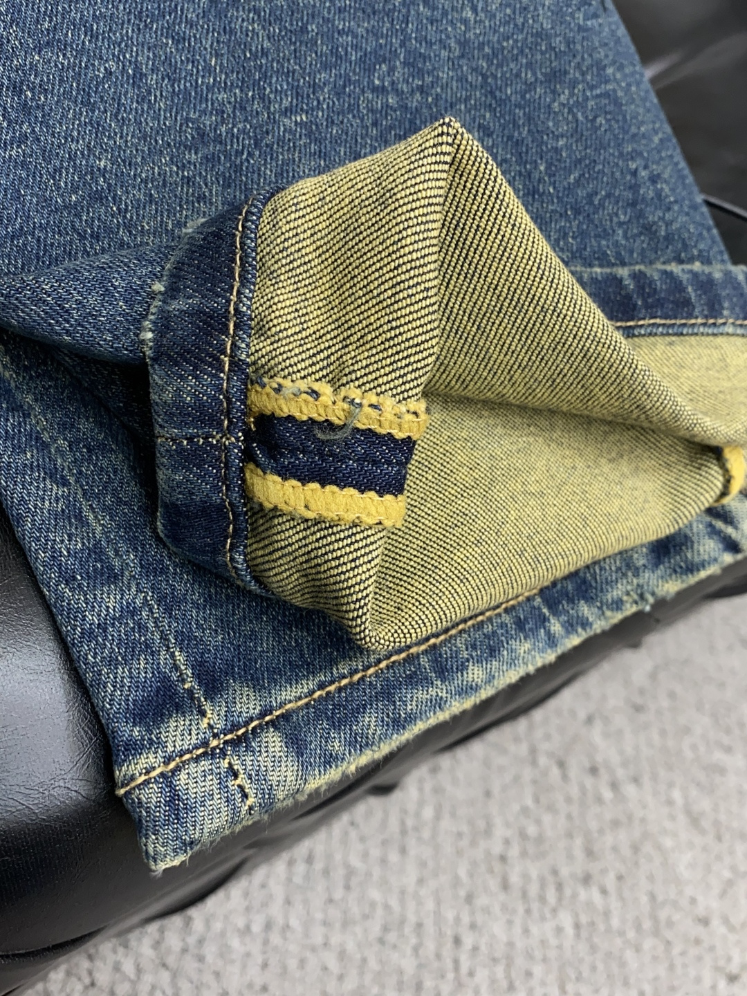 迪奥 25新款 市场独家订制进口丹宁牛仔面料 稀缺面料 超级舒服 工艺复杂四季款牛仔裤 针织牛从做旧 独