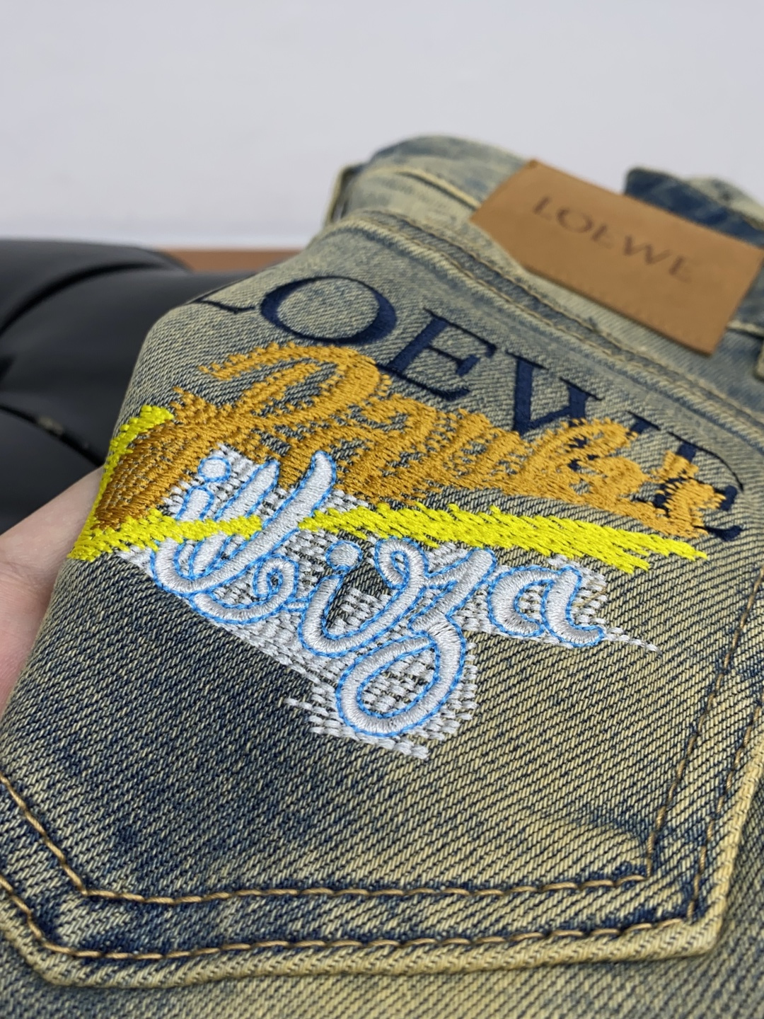 罗意威 25新款 市场独家订制进口丹宁牛仔面料 稀缺面料 超级舒服 工艺复杂四季款牛仔裤 针织牛从做旧 