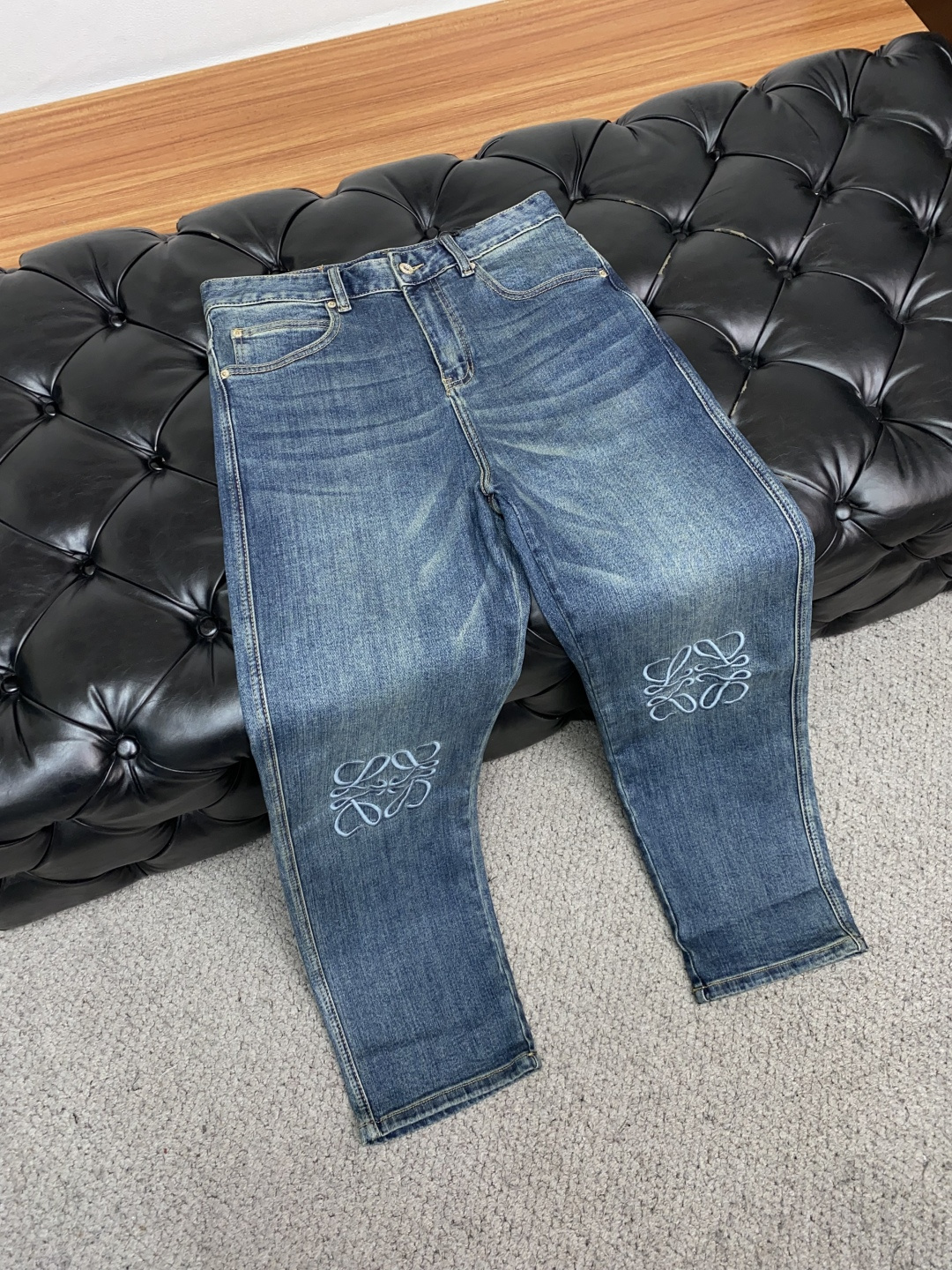 罗意威 25新款 市场独家订制进口丹宁牛仔面料 稀缺面料 超级舒服 工艺复杂四季款牛仔裤 针织牛从做旧 