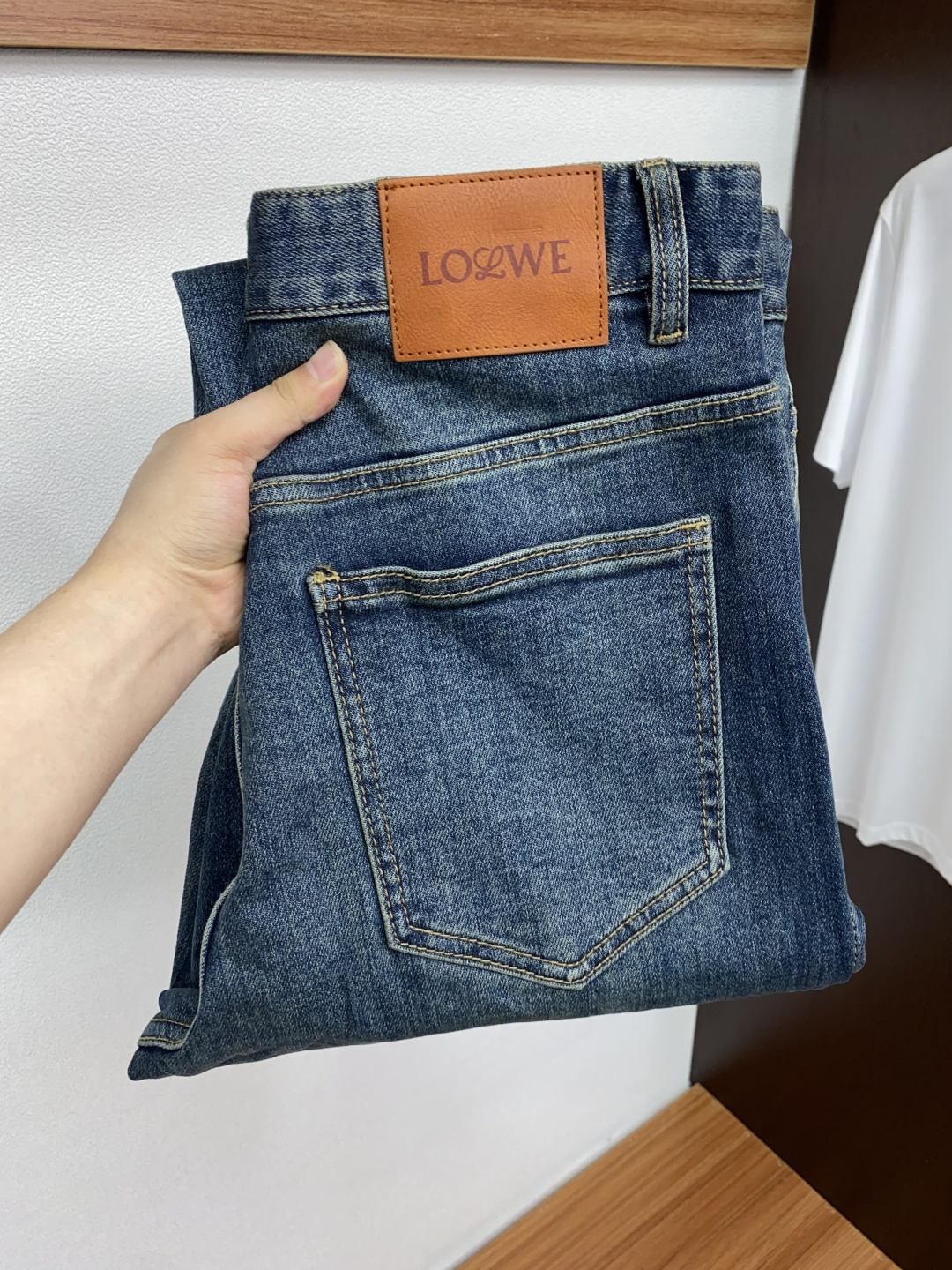 罗意威 25新款 市场独家订制进口丹宁牛仔面料 稀缺面料 超级舒服 工艺复杂四季款牛仔裤 针织牛从做旧 