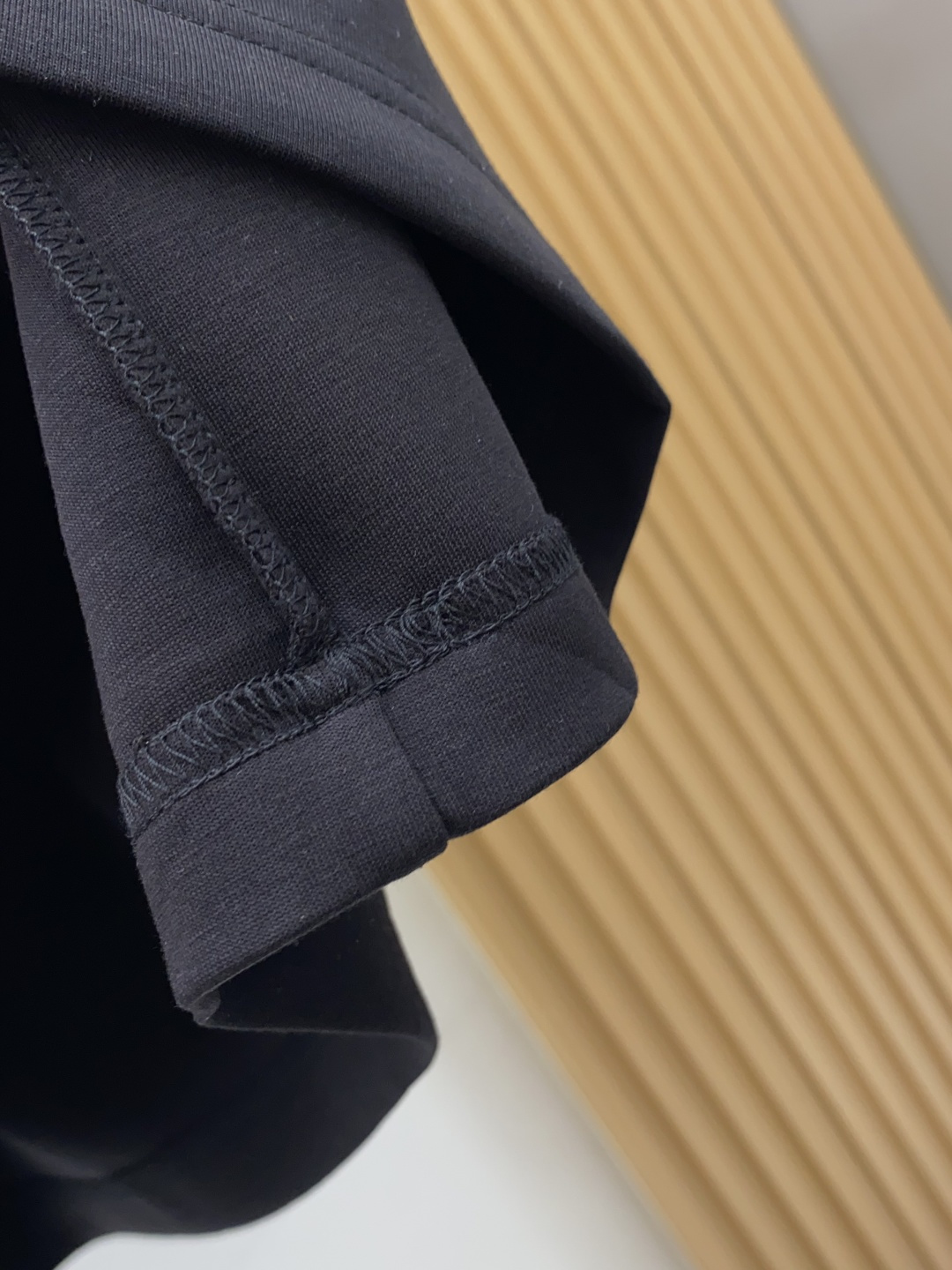 lP🆕 诺悠翩雅 2025秋冬新款.加厚打底单穿短袖T袖卫衣 订制320莫代尔空气层加厚面料.前后工艺细