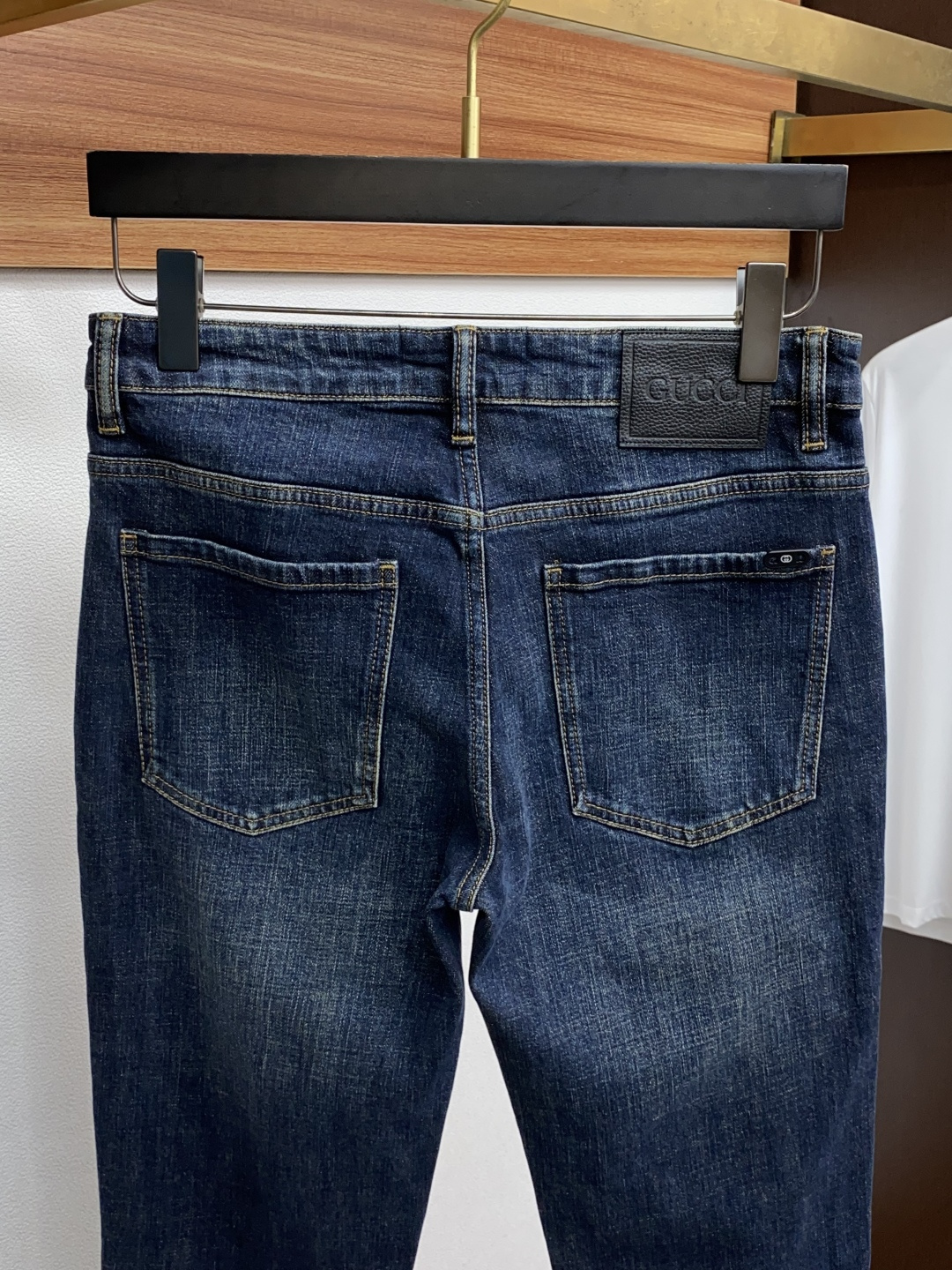 古奇 25新款 市场独家订制进口丹宁牛仔面料 稀缺面料 超级舒服 工艺复杂四季款牛仔裤 针织牛从做旧 独