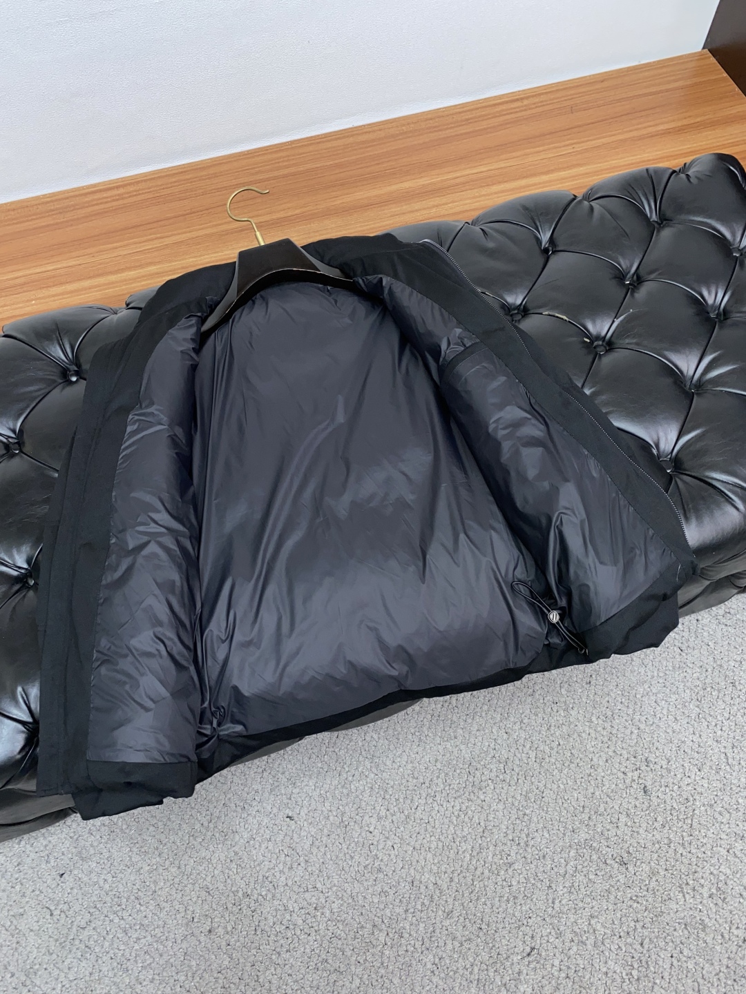 杰尼亚 25ss最新品 经典羽绒服外套，设计帅气有型！百搭必备单品，时尚潮牌， 轻松营造酷帅氛围感 ，高
