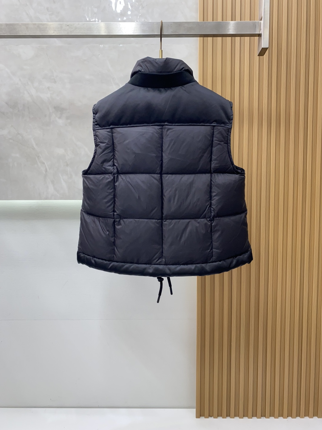 女款 蒙口 秋冬新款羽绒服 原版1:1订制五金配件全进口原版定制 欢迎专柜对比 绝对的高品质 采用顶级9