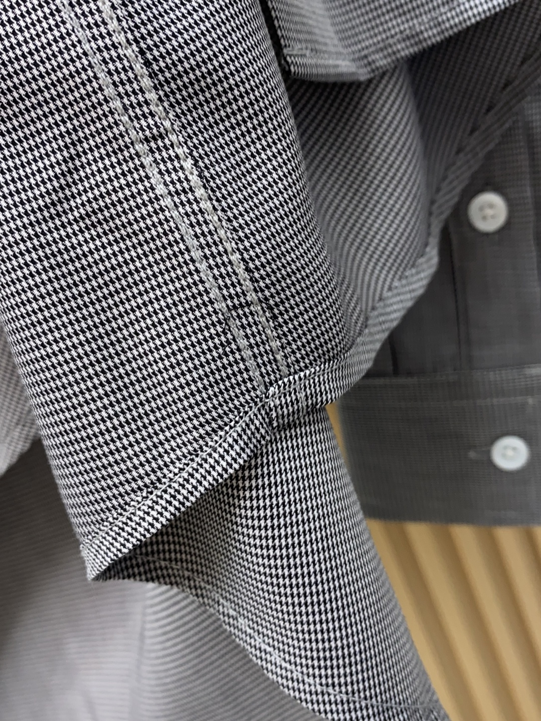 独家专供新款原单男士衬衣高端定制 高版本 时尚百搭爆款 原版进口纯棉面料logo图案设计 手感超柔软细腻