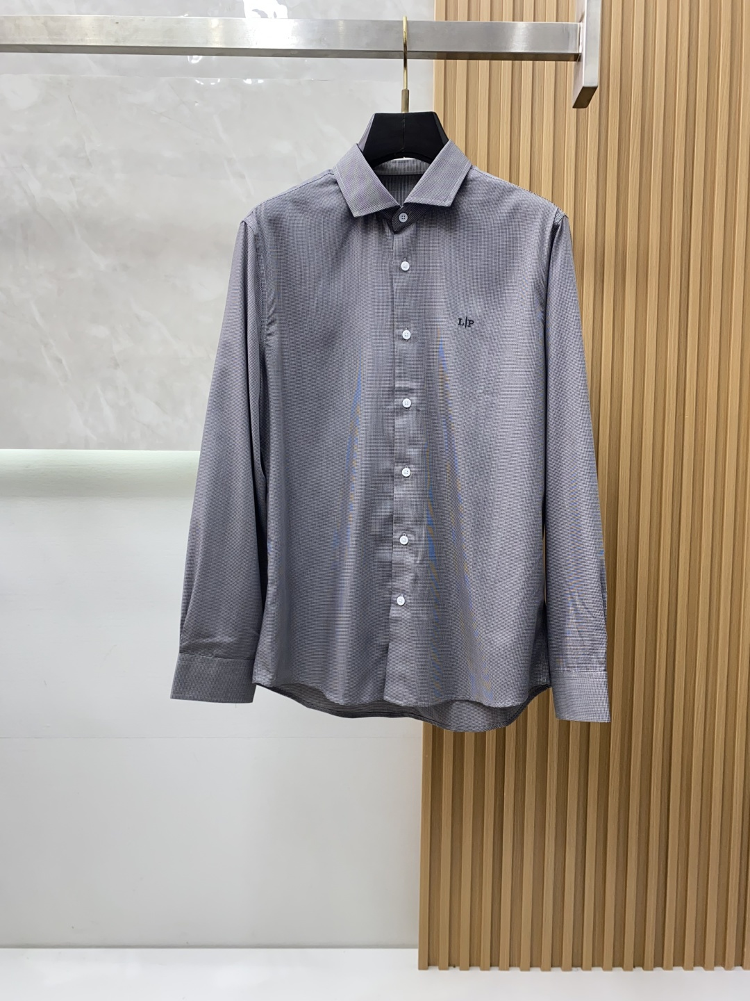 独家专供新款原单男士衬衣高端定制 高版本 时尚百搭爆款 原版进口纯棉面料logo图案设计 手感超柔软细腻