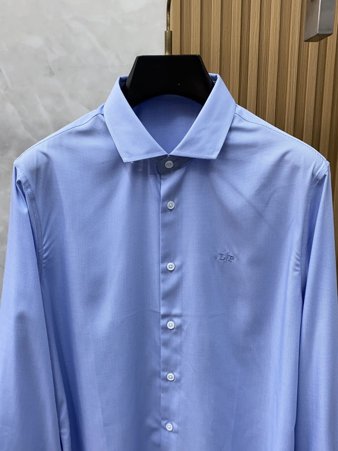 独家专供新款原单男士衬衣高端定制 高版本 时尚百搭爆款 原版进口纯棉面料logo图案设计 手感超柔软细腻