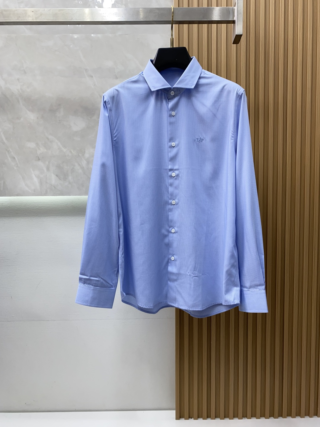 独家专供新款原单男士衬衣高端定制 高版本 时尚百搭爆款 原版进口纯棉面料logo图案设计 手感超柔软细腻