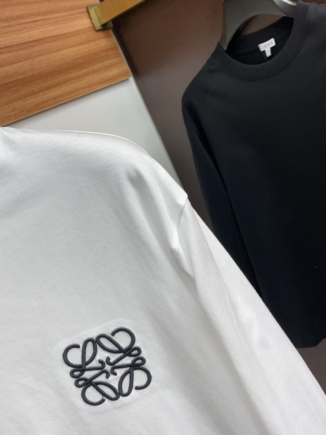 2025秋冬新品，男士基础款圆领长袖T恤打底衫！贸易公司渠道稀出，同步GW发售，选用客供进口26S双纱纯