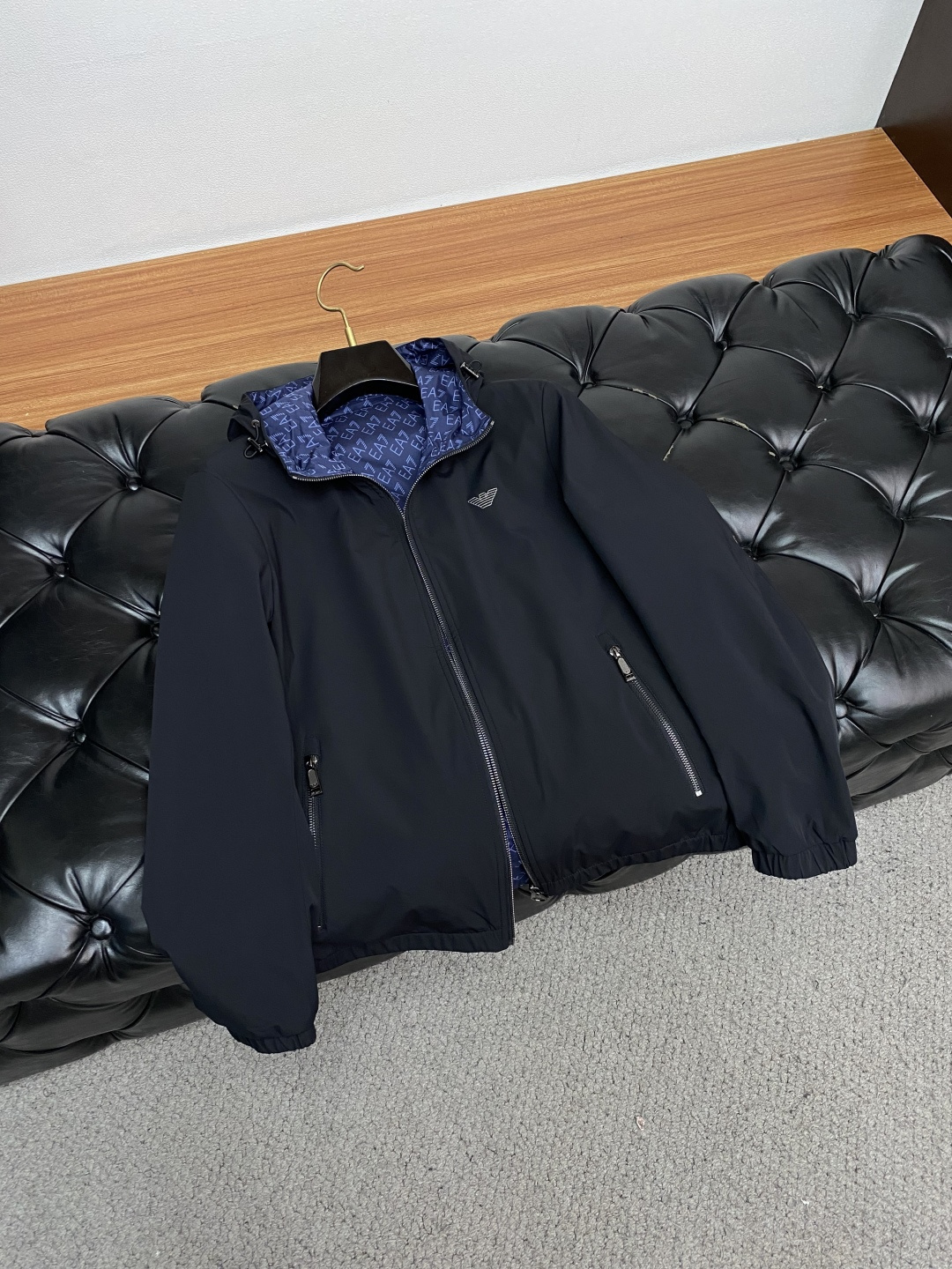 巴宝莉 25ss早秋【新品夹克外套爆款 秋冬专柜新款休闲时尚夹克外套！超前卫设计风格 细腻舒适 穿着非常