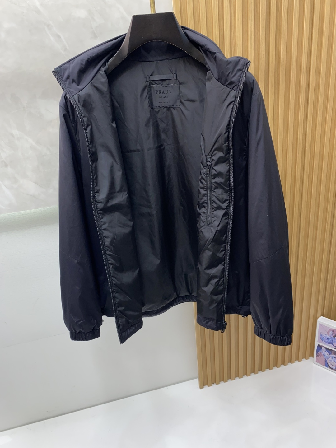 2025年秋冬新款 官网 高端原厂代工出品，官方经典王牌单品！最新棉衣夹克外套 多明星穿搭示范款！！新一