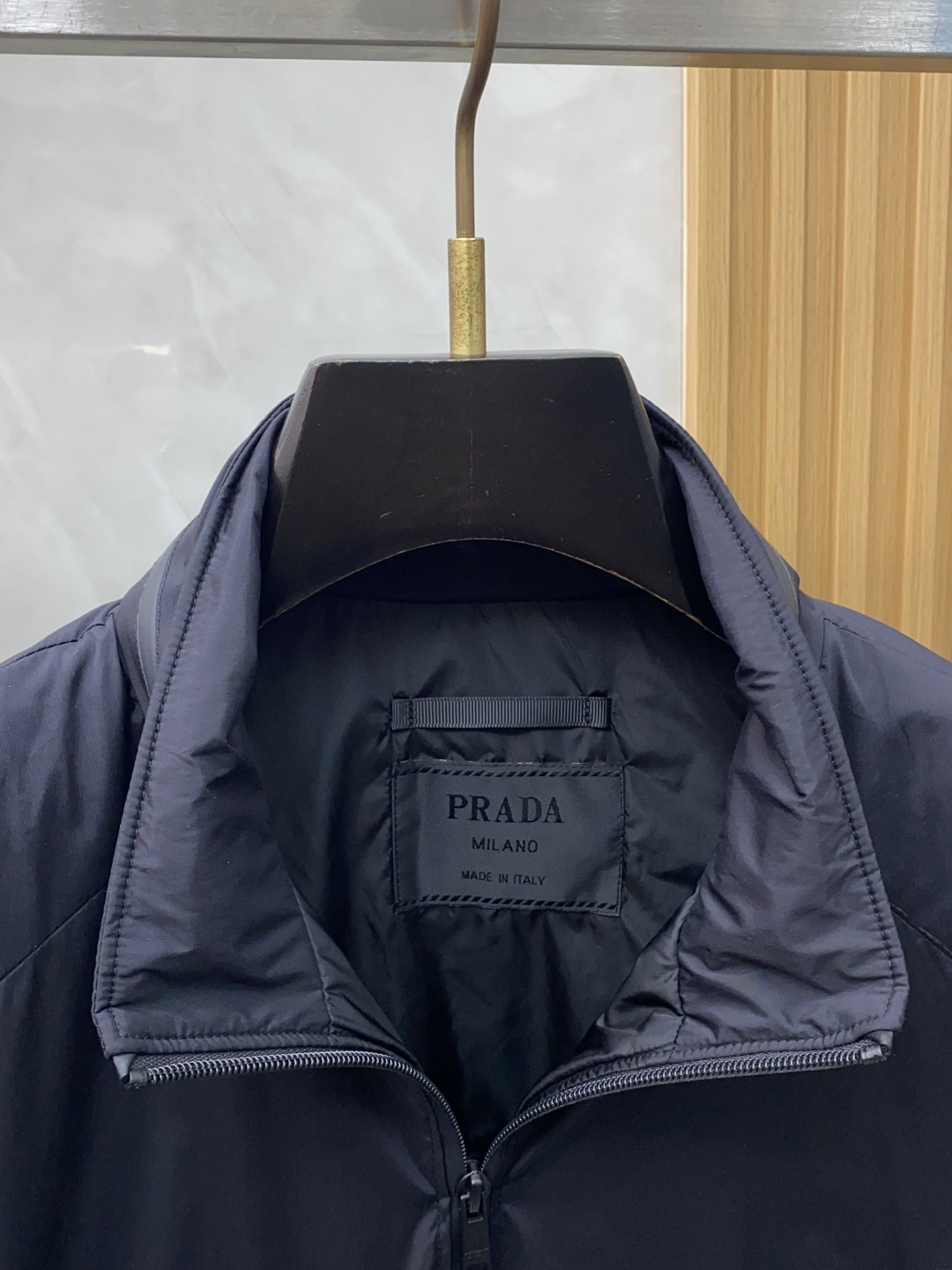 2025年秋冬新款 官网 高端原厂代工出品，官方经典王牌单品！最新棉衣夹克外套 多明星穿搭示范款！！新一