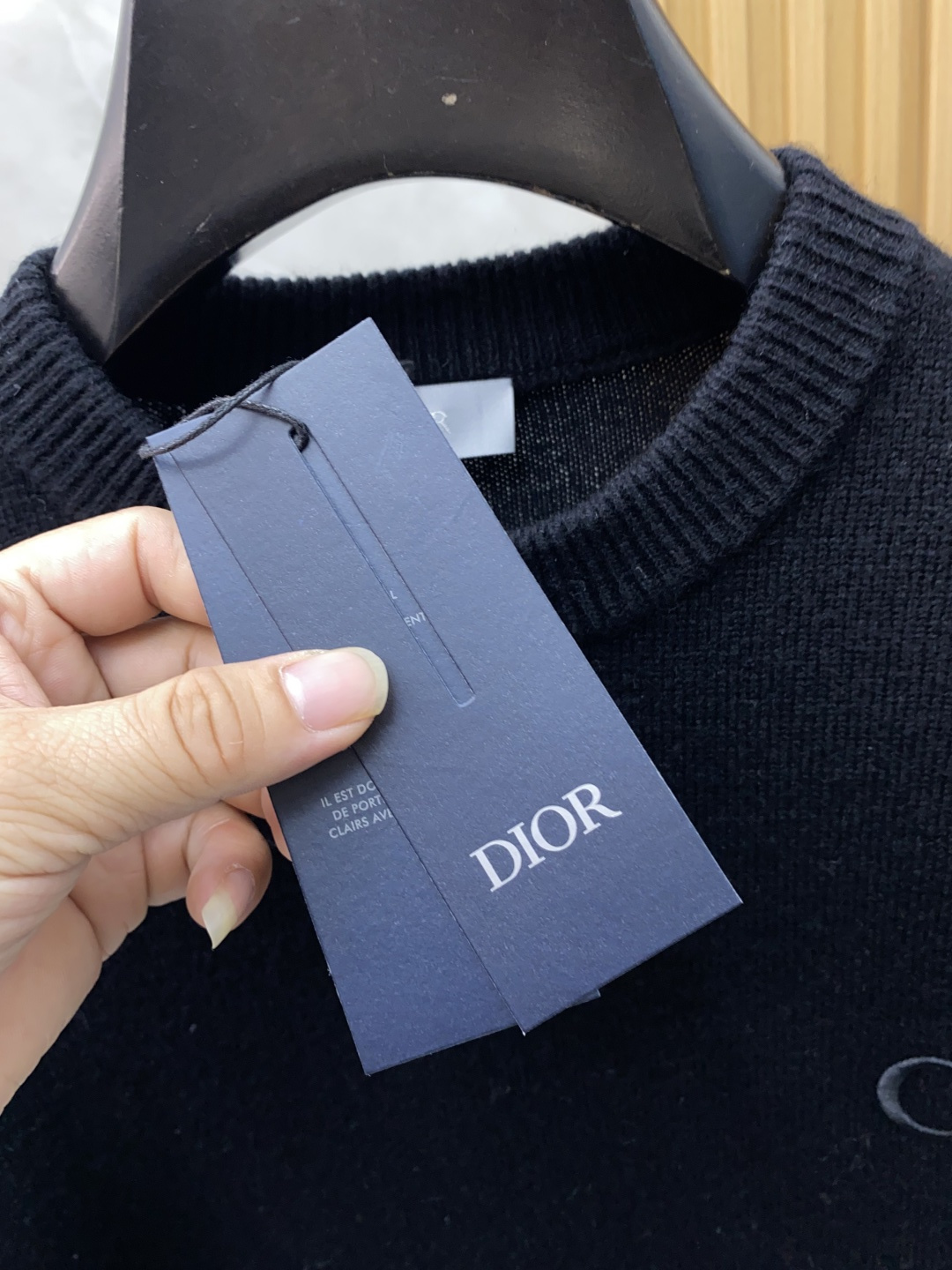 迪奥 2025ss秋冬新品时尚休闲打底单穿圆领商务休闲基础高档精纺100%纯羊毛毛衣 舒适保暖！抗起球👍