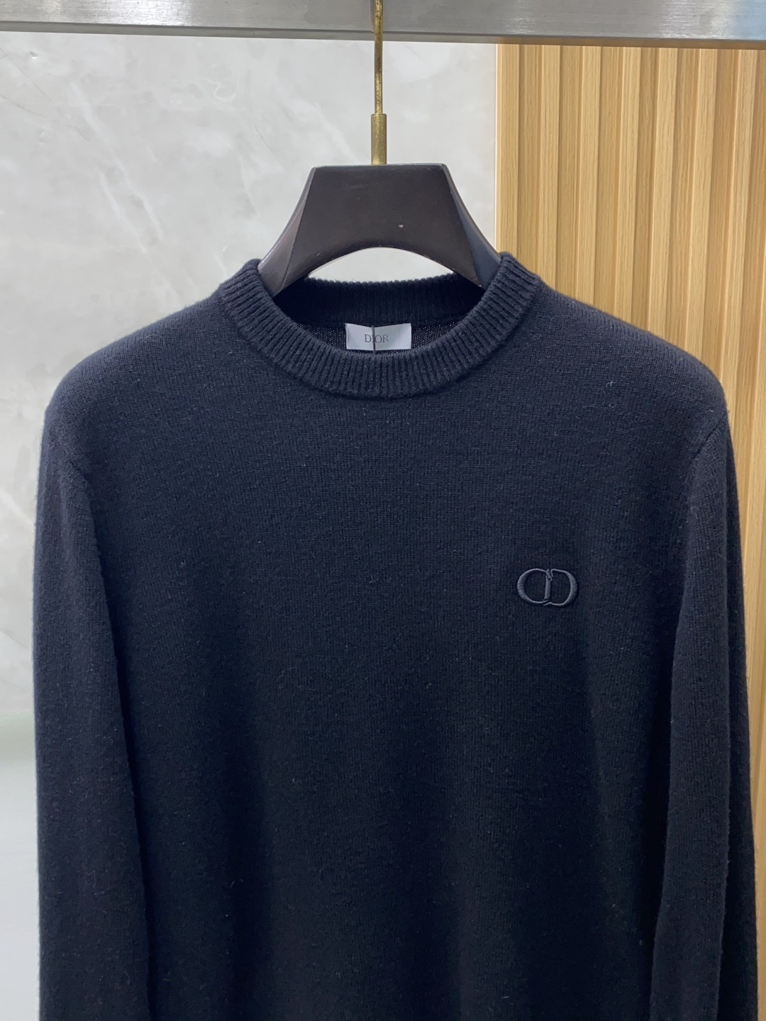迪奥 2025ss秋冬新品时尚休闲打底单穿圆领商务休闲基础高档精纺100%纯羊毛毛衣 舒适保暖！抗起球👍