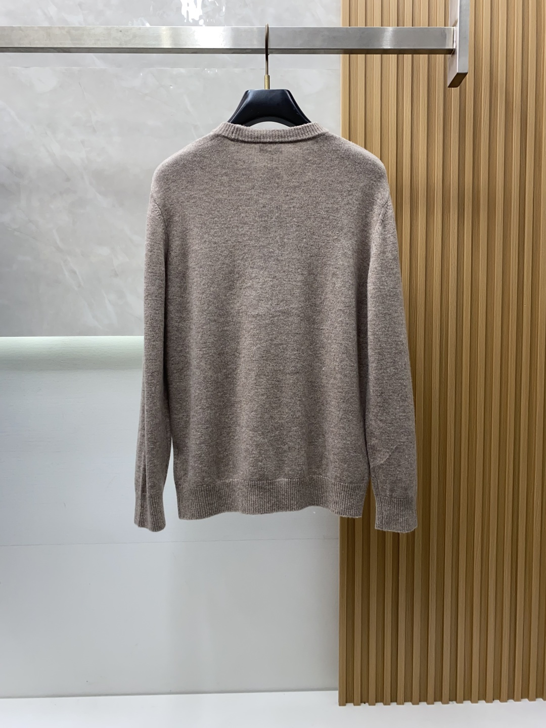 迪奥 2025ss秋冬新品时尚休闲打底单穿圆领商务休闲基础高档精纺100%纯羊毛毛衣 舒适保暖！抗起球👍