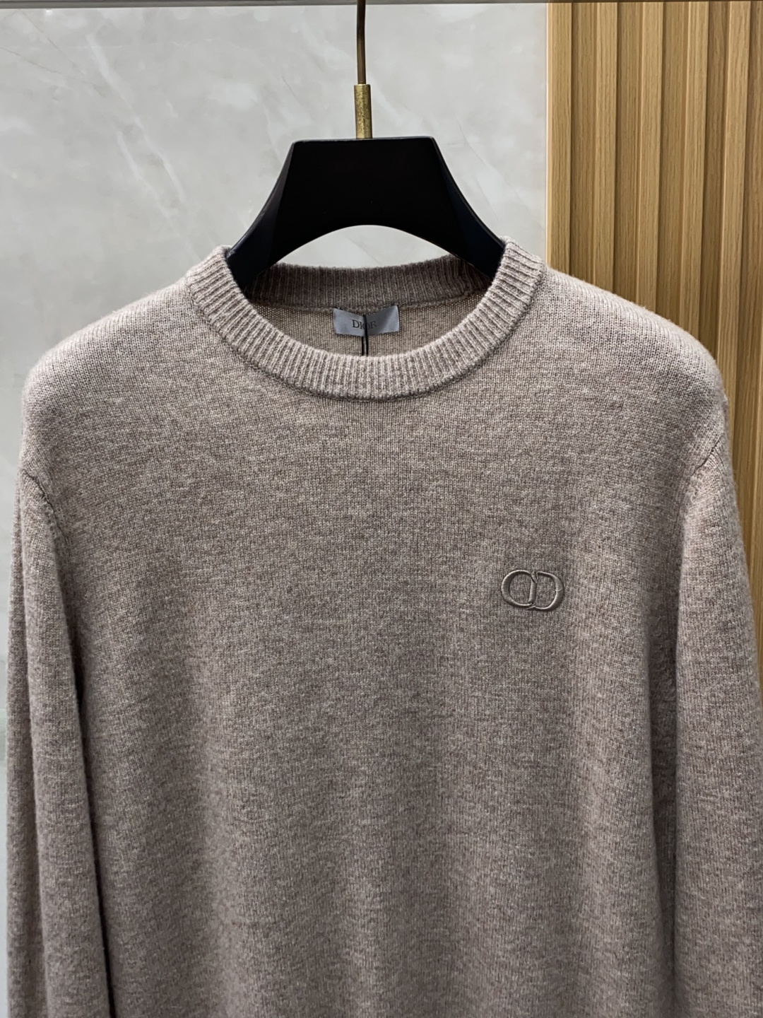 迪奥 2025ss秋冬新品时尚休闲打底单穿圆领商务休闲基础高档精纺100%纯羊毛毛衣 舒适保暖！抗起球👍