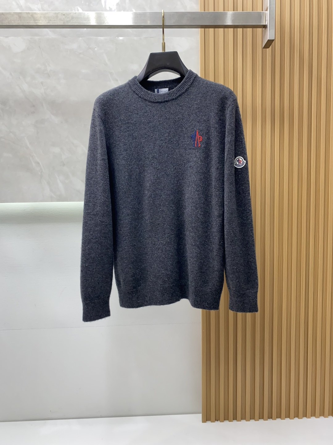 蒙口 2025ss秋冬新品时尚休闲打底单穿圆领商务休闲基础高档精纺100%纯羊毛毛衣 舒适保暖！抗起球👍