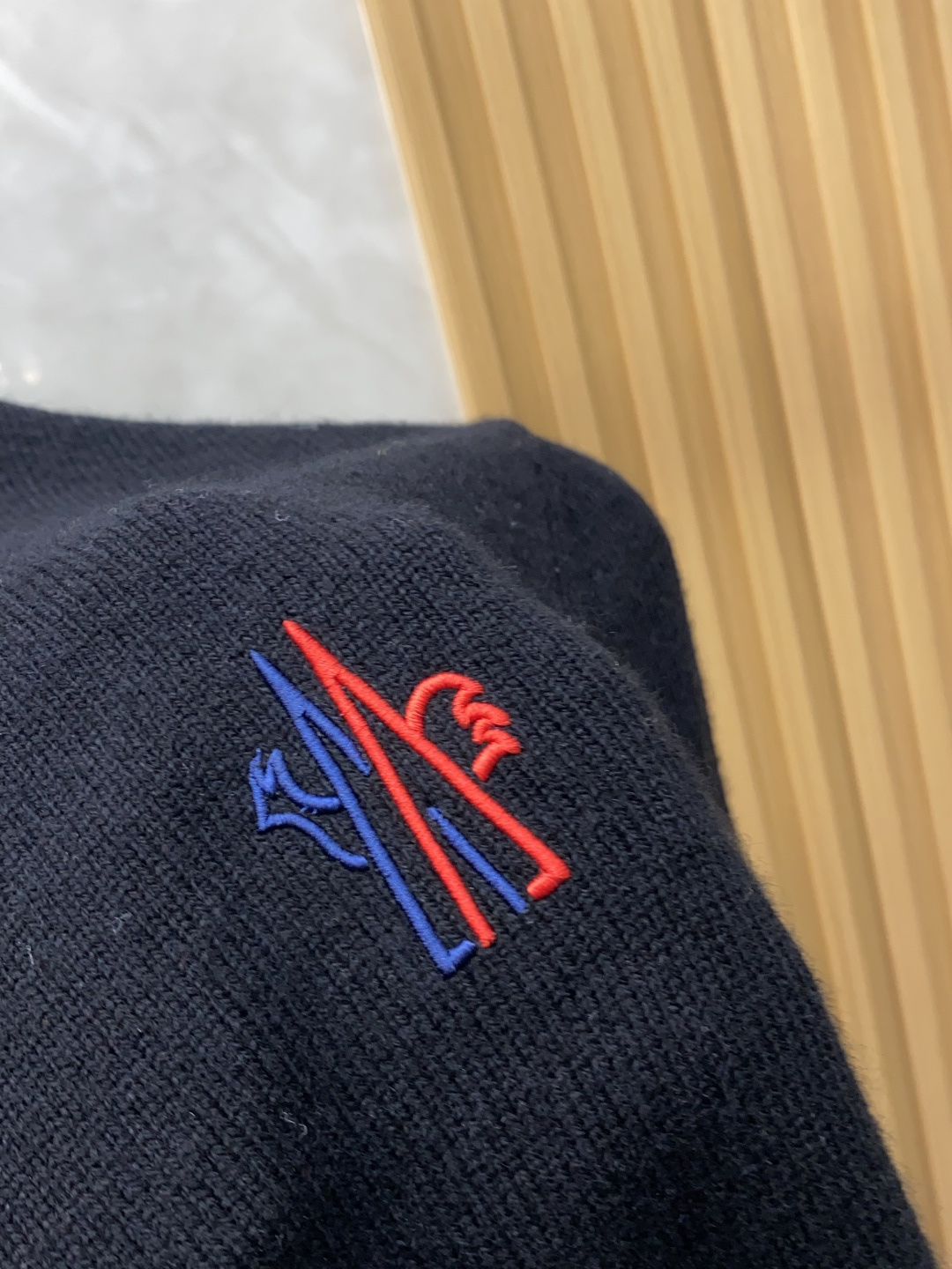 蒙口 2025ss秋冬新品时尚休闲打底单穿圆领商务休闲基础高档精纺100%纯羊毛毛衣 舒适保暖！抗起球👍