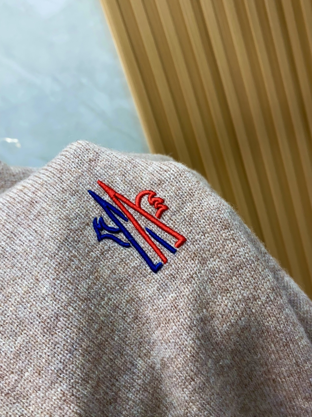 蒙口 2025ss秋冬新品时尚休闲打底单穿圆领商务休闲基础高档精纺100%纯羊毛毛衣 舒适保暖！抗起球👍