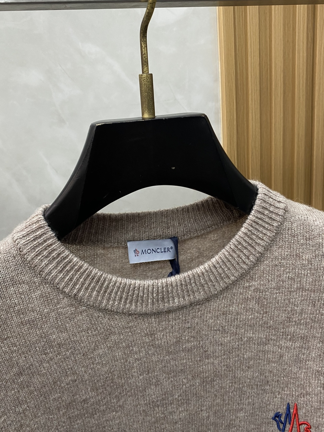 蒙口 2025ss秋冬新品时尚休闲打底单穿圆领商务休闲基础高档精纺100%纯羊毛毛衣 舒适保暖！抗起球👍