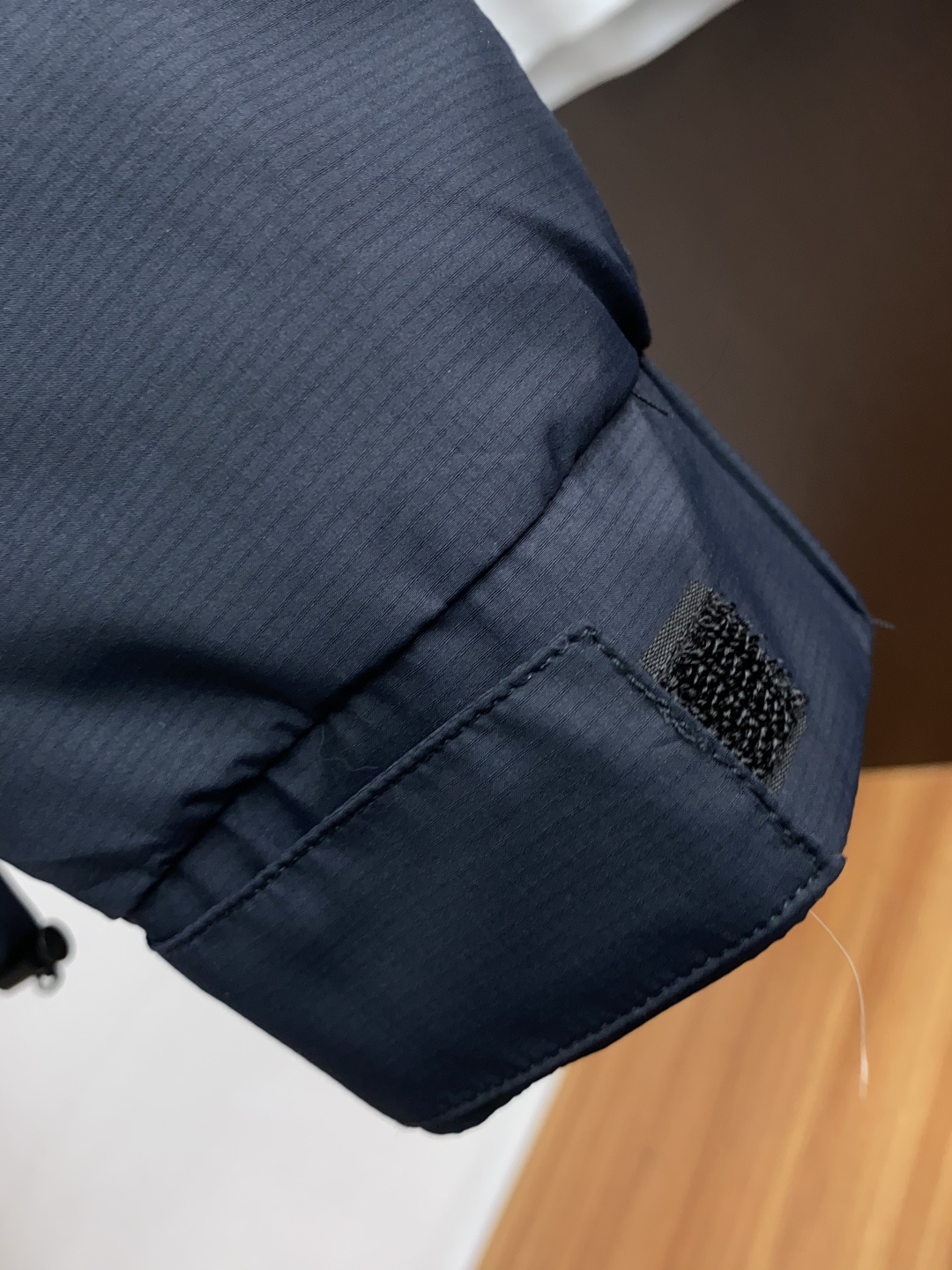 普拉达 2025秋冬新款🆕羽绒服 原版1:1订制五金配件全进口原版定制 欢迎专柜对比 绝对的高品质 采用