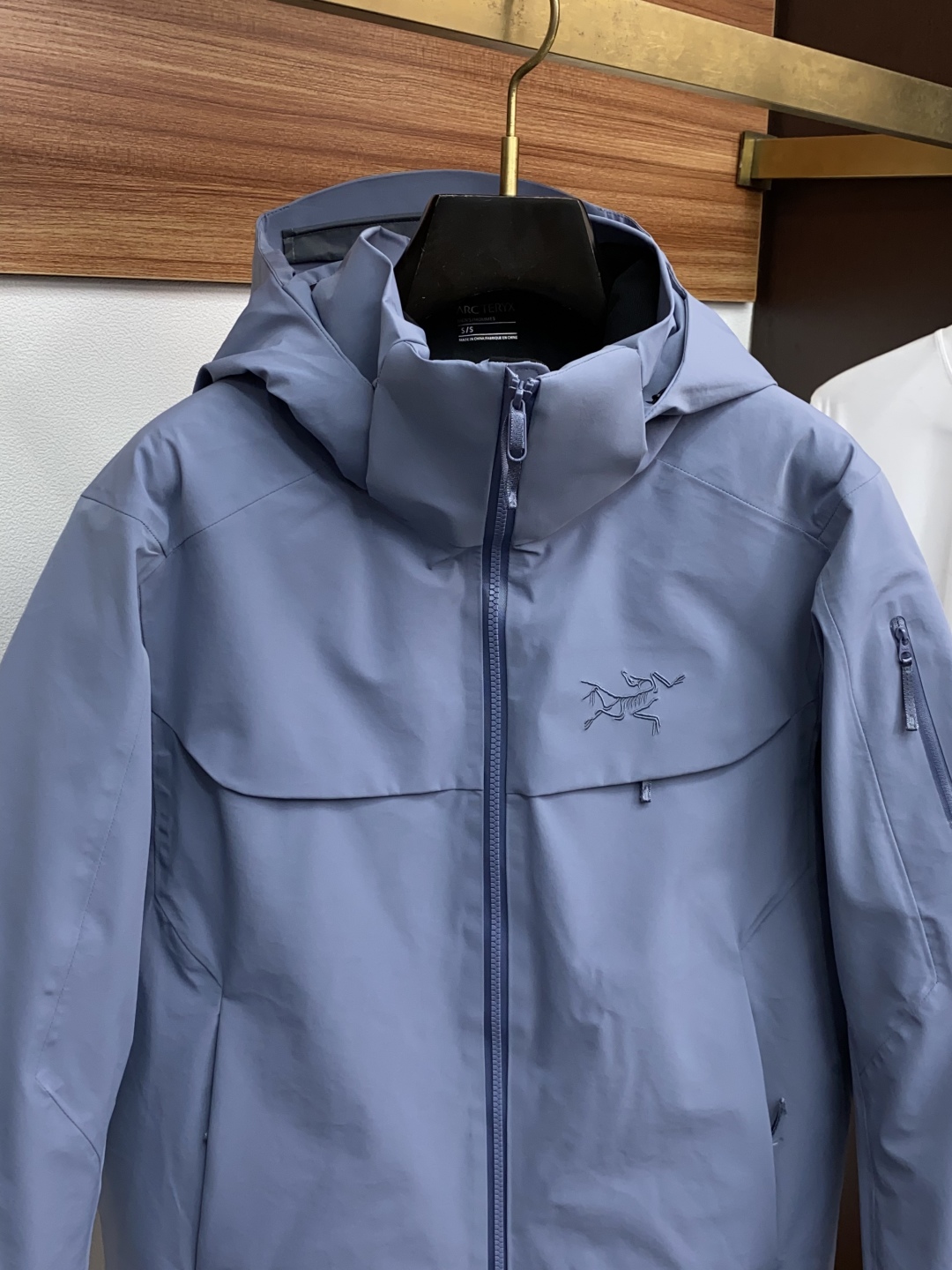 始祖鸟 2025秋冬新款🆕羽绒服 原版1:1订制五金配件全进口原版定制 欢迎专柜对比 绝对的高品质 采用