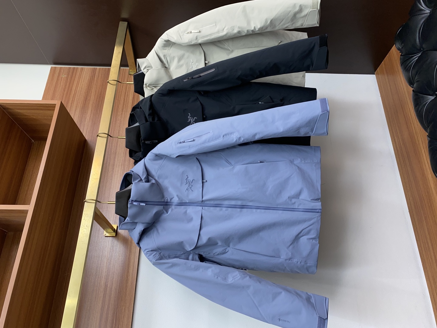 始祖鸟 2025秋冬新款🆕羽绒服 原版1:1订制五金配件全进口原版定制 欢迎专柜对比 绝对的高品质 采用