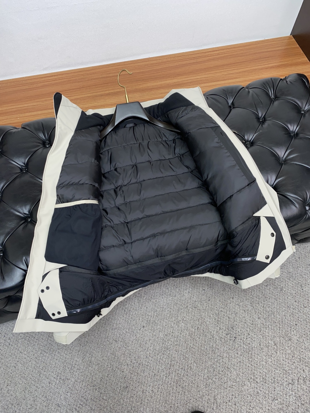 始祖鸟 2025秋冬新款🆕羽绒服 原版1:1订制五金配件全进口原版定制 欢迎专柜对比 绝对的高品质 采用