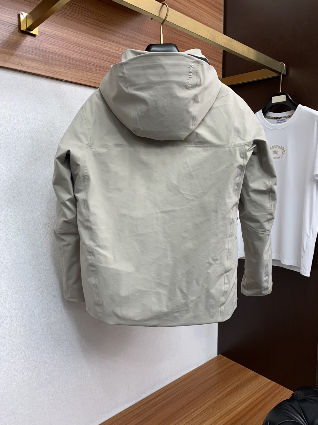 始祖鸟 2025秋冬新款🆕羽绒服 原版1:1订制五金配件全进口原版定制 欢迎专柜对比 绝对的高品质 采用