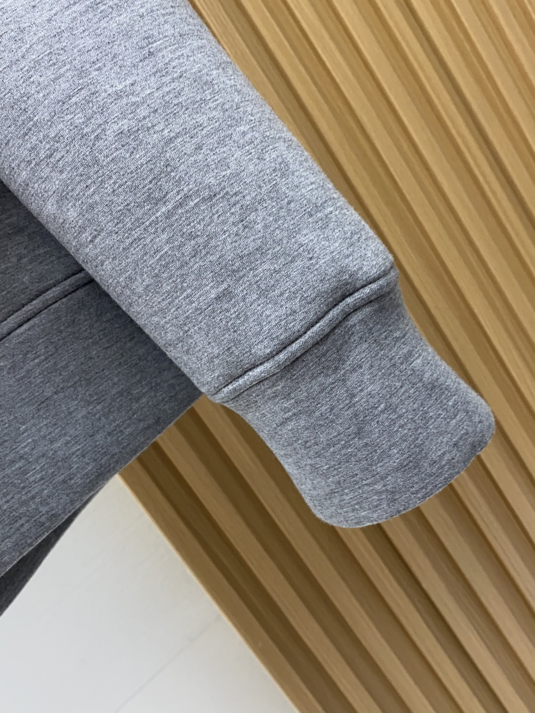 阿玛尼 定制官网款 空气棉 卫衣 灰色 码数48–56