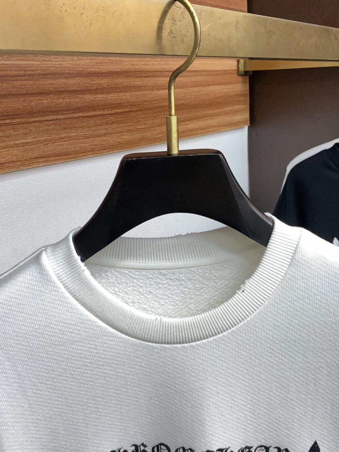 克罗心 秋冬男装专柜官网新品纯棉 爆款面料超好🔈人气推荐秋冬必备✅卫布男士圆领卫衣‼️正面饰有经典图标印