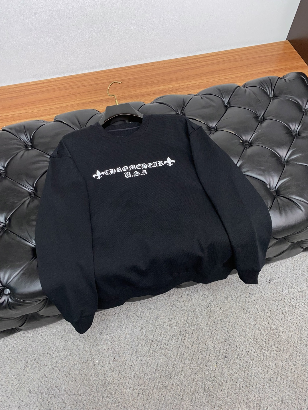 克罗心 秋冬男装专柜官网新品纯棉 爆款面料超好🔈人气推荐秋冬必备✅卫布男士圆领卫衣‼️正面饰有经典图标印