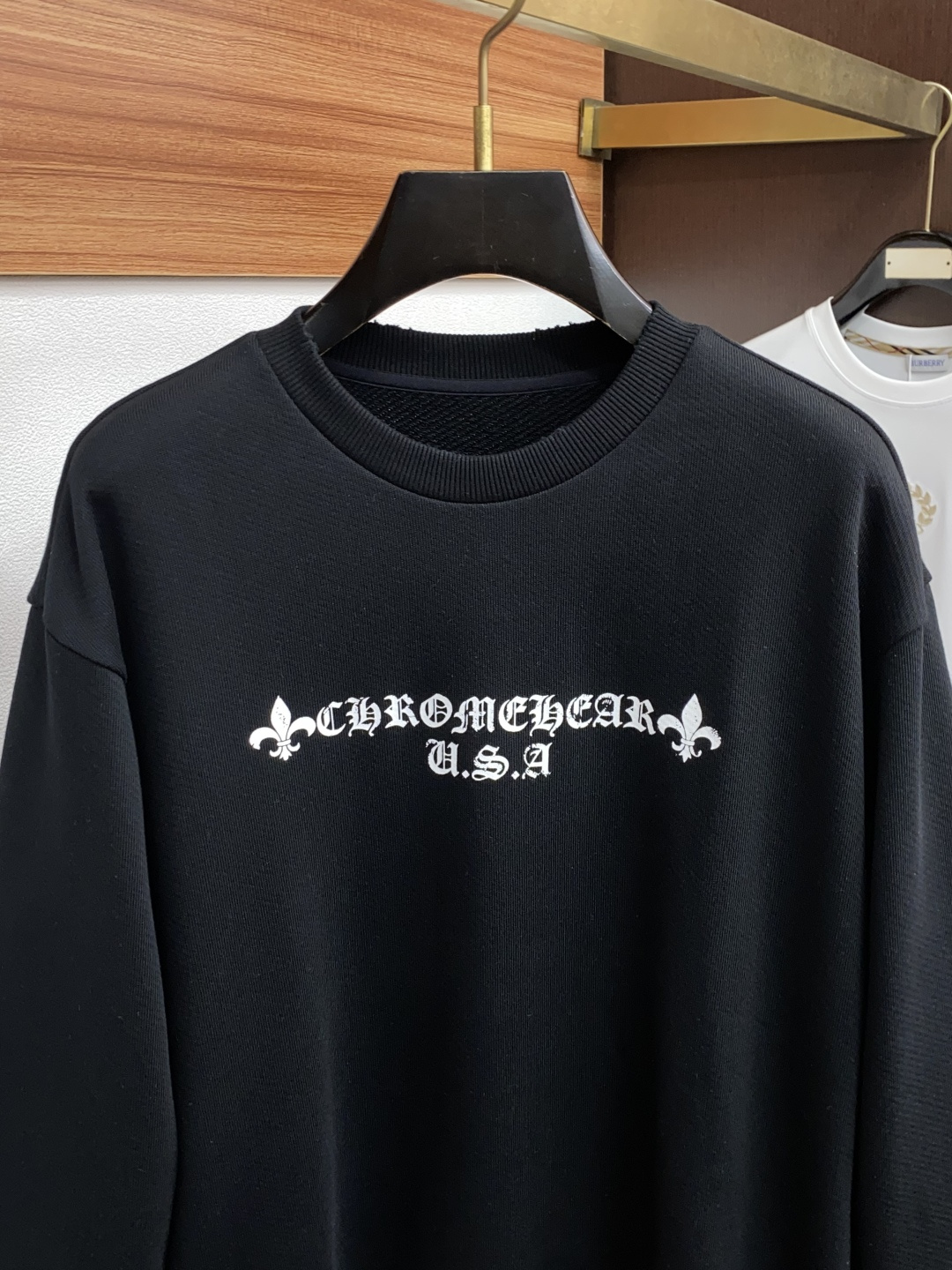 克罗心 秋冬男装专柜官网新品纯棉 爆款面料超好🔈人气推荐秋冬必备✅卫布男士圆领卫衣‼️正面饰有经典图标印